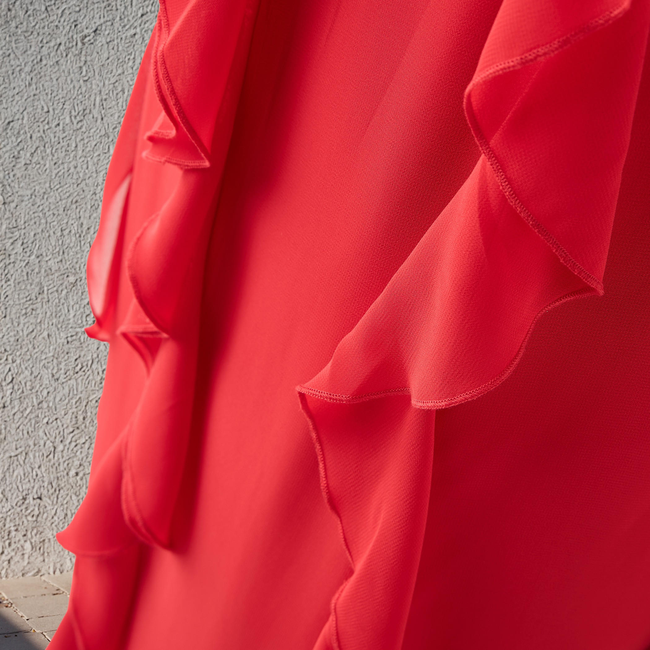 Iconic Ruffle Detail Column Sleeveless Dress with V-neck-women-clothing-dresses-image-5