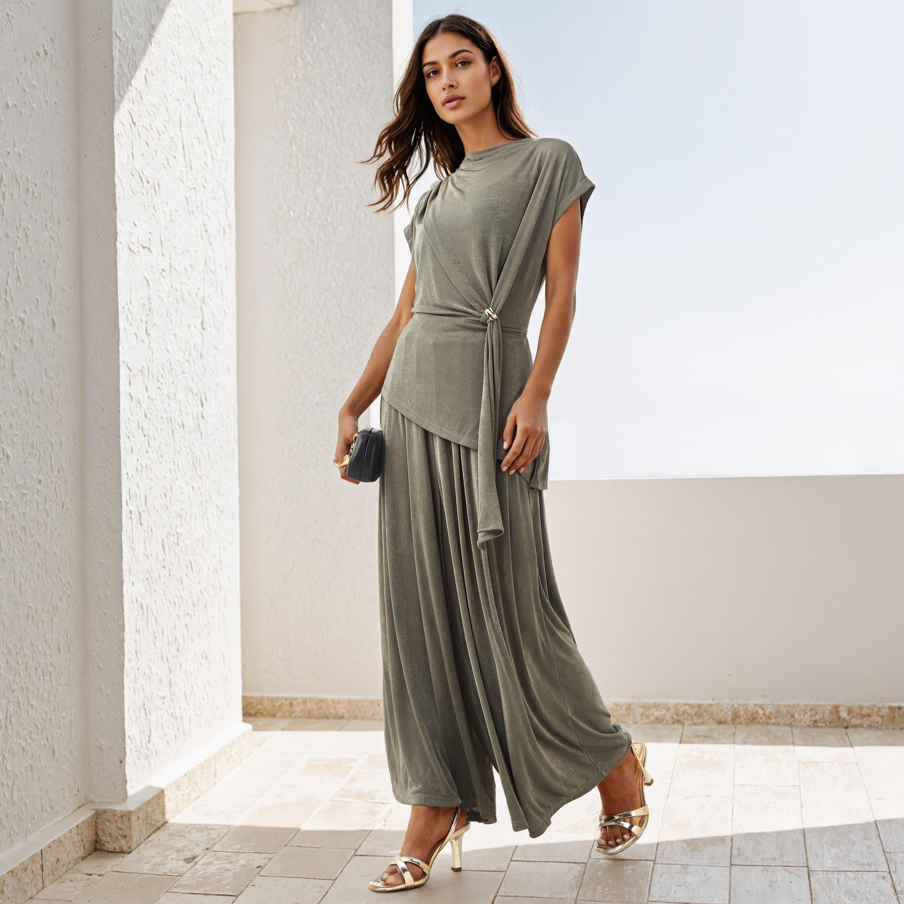 بنطلون واسع الساقين بخصر مطاطي من أيكونيك-women-clothing-bottoms-trousers-image-4