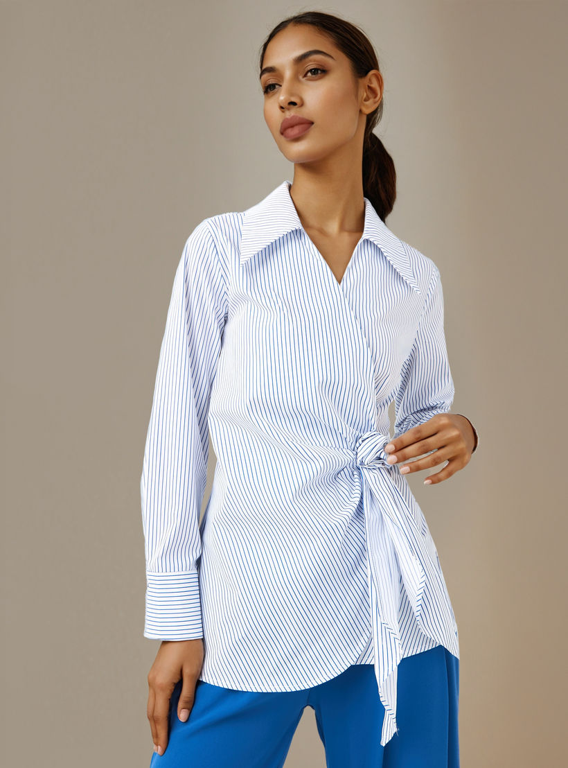 بلوزة قطن ملفوفة مقلّمة بتفاصيل وردة من آيكونيك-women-clothing-shirtsandblouses-blouses-image-1