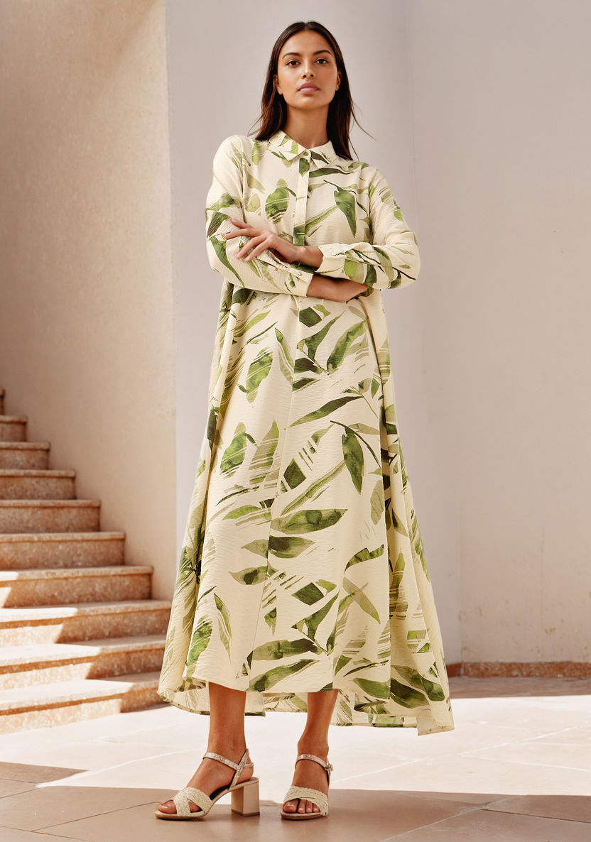 Shop Iconic Printed Trapeze Maxi Dress with Collar Online | Splash Saudi Shop Iconic Printed Trapeze Maxi Dress with Collar Online | Splash Saudi