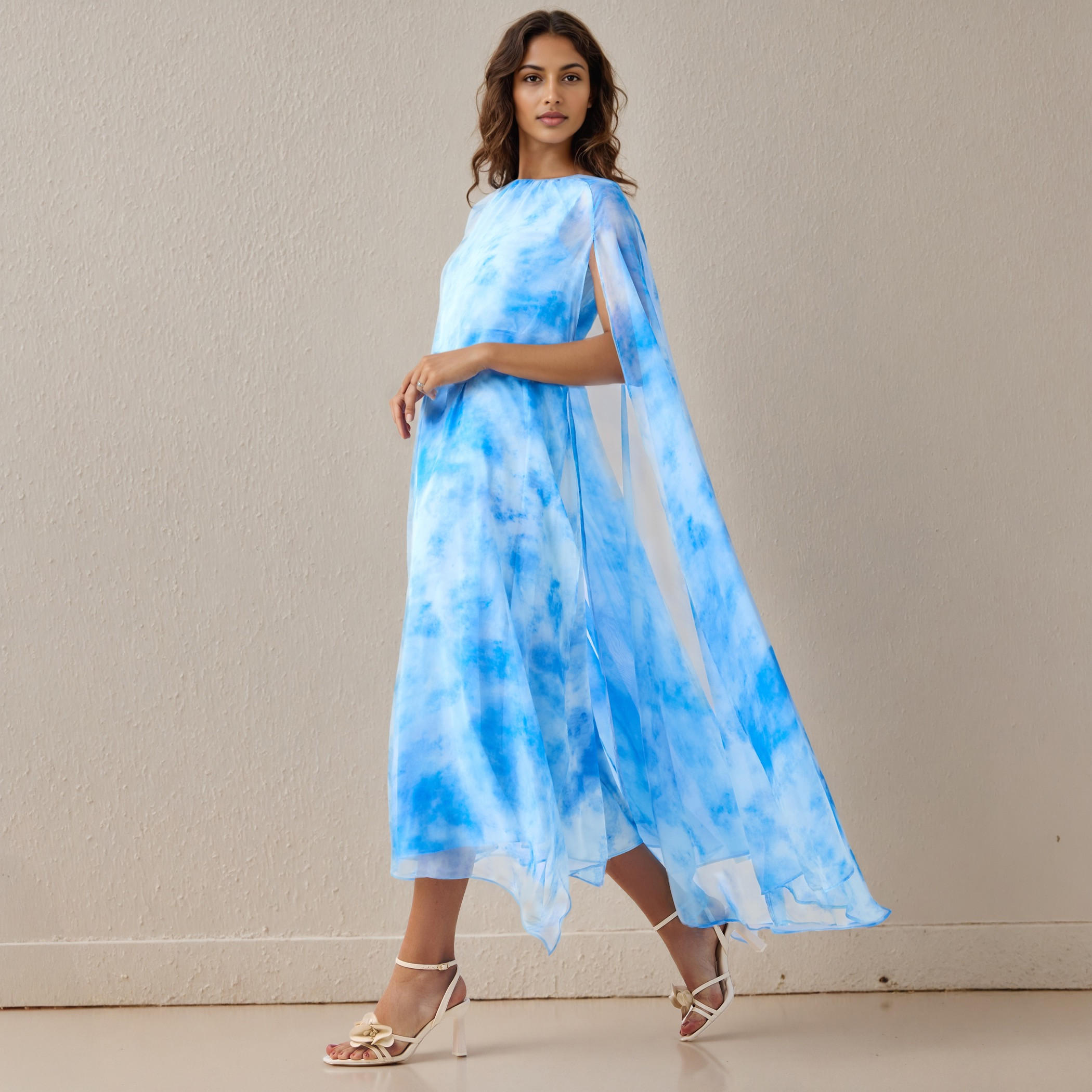 Shop Iconic Printed Cape Maxi Dress Online | Splash UAE