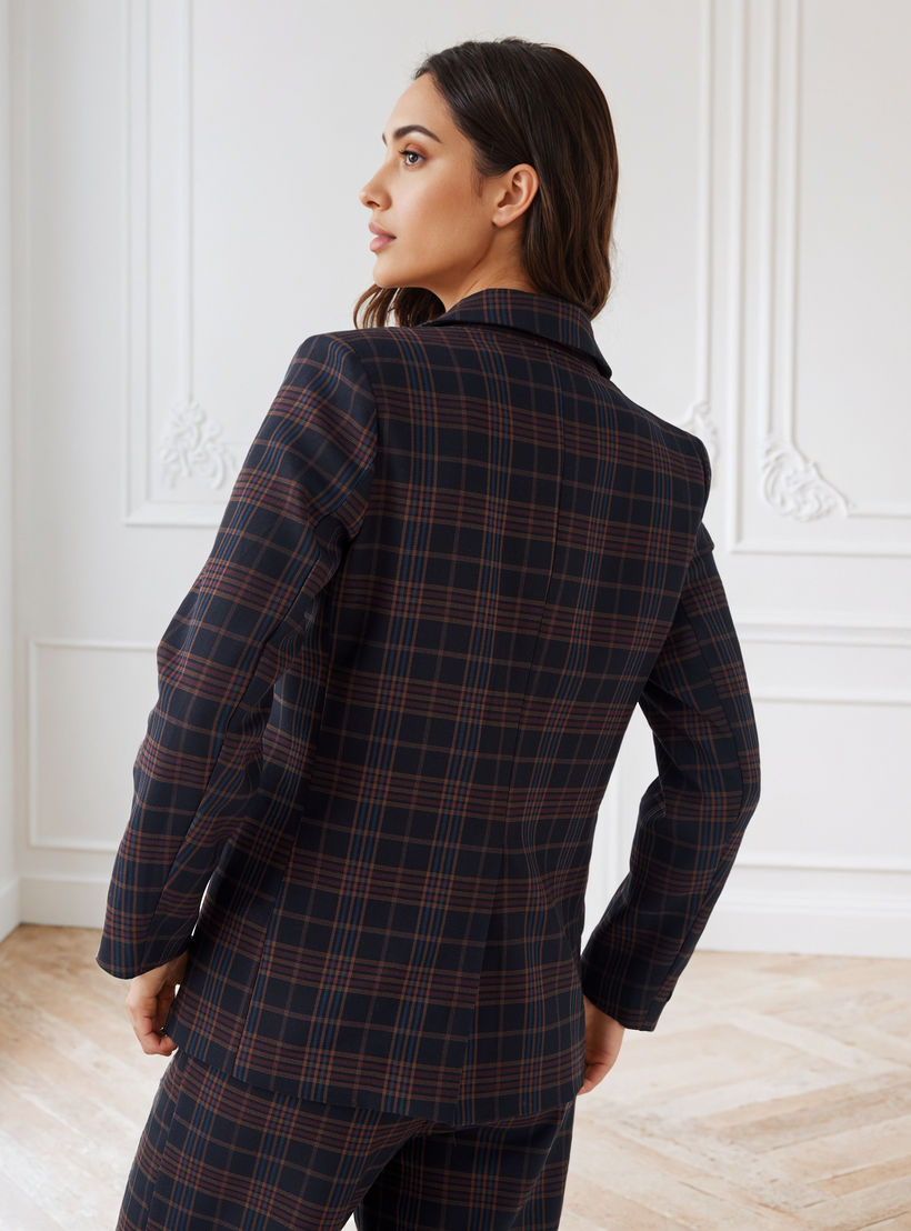Iconic Checked Peak Lapel Jacket-women-winterwear-coatsandjackets-jackets-image-3