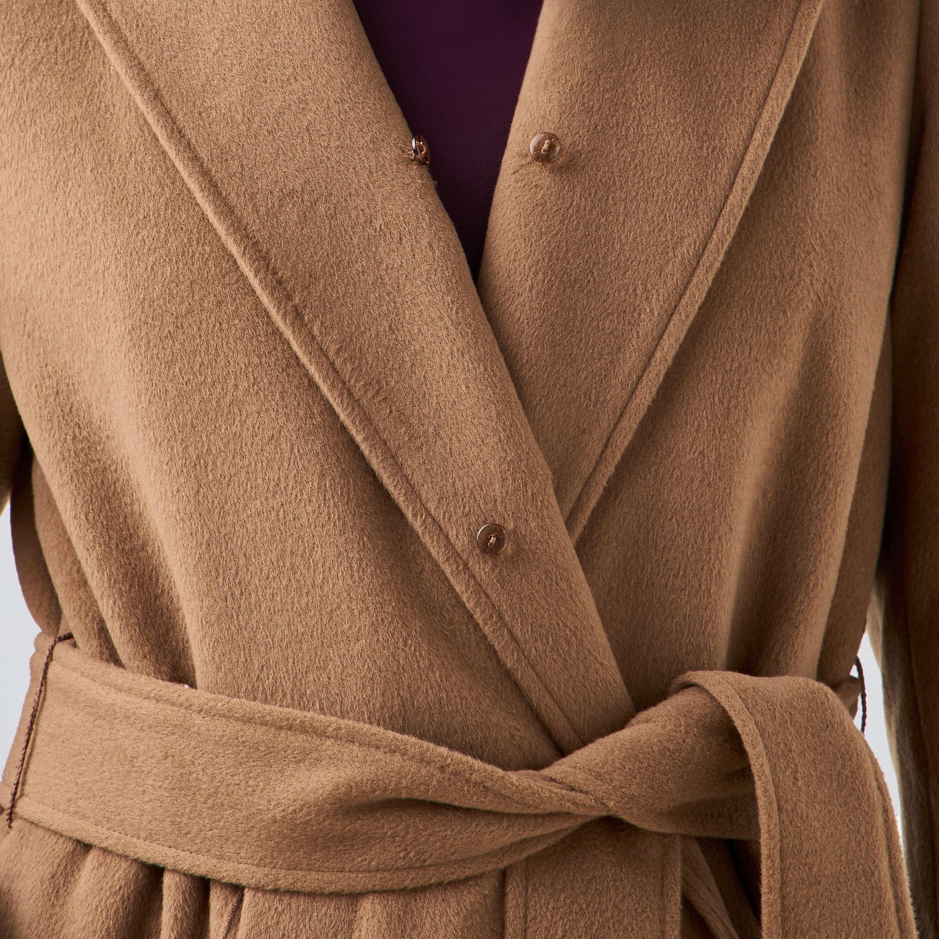 Iconic Regular Trench Coat with Detachable Faux Fur Collar-women-clothing-coatsandjackets-coats-image-6