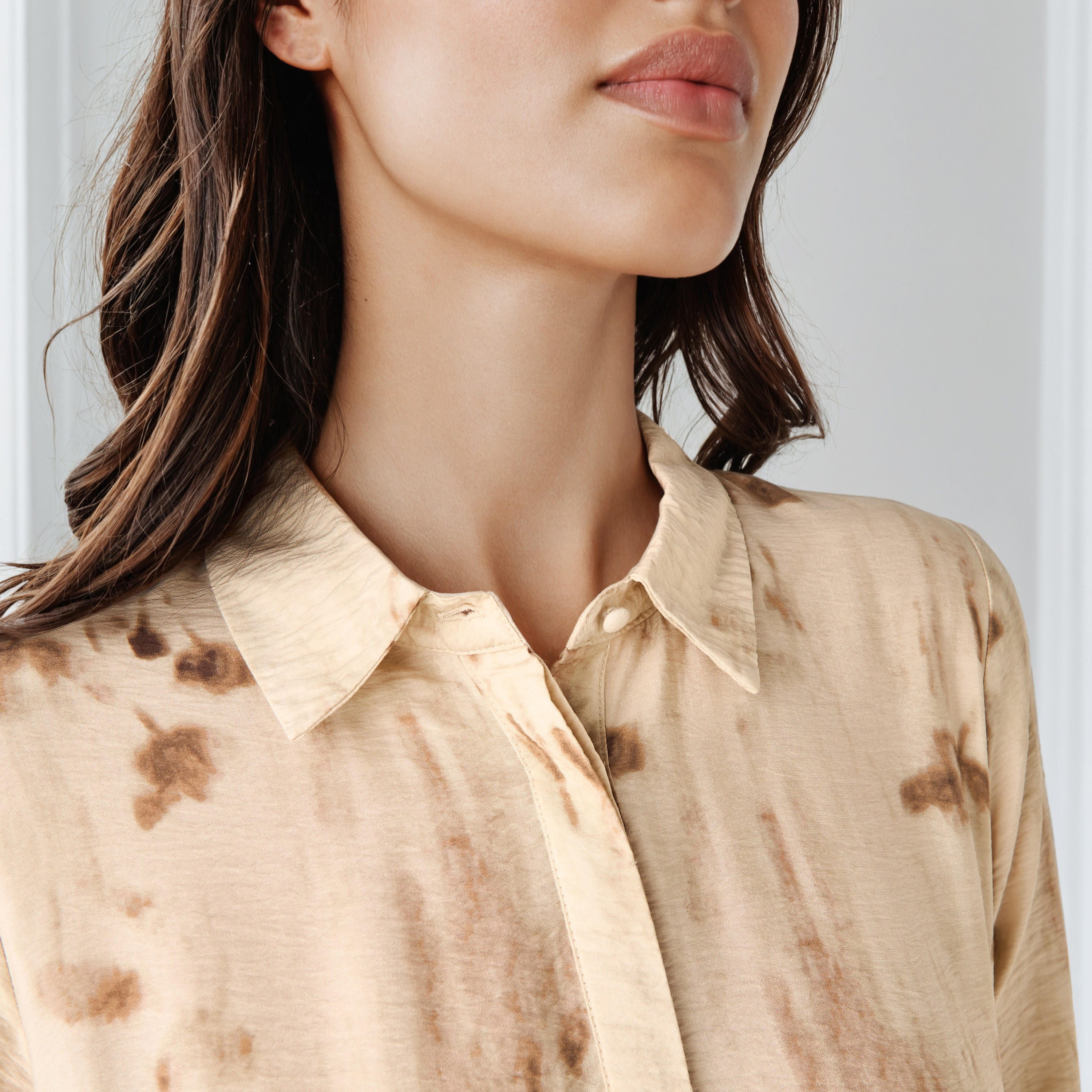 Iconic Printed Collared Trapeze Dress-women-clothing-dresses-image-3