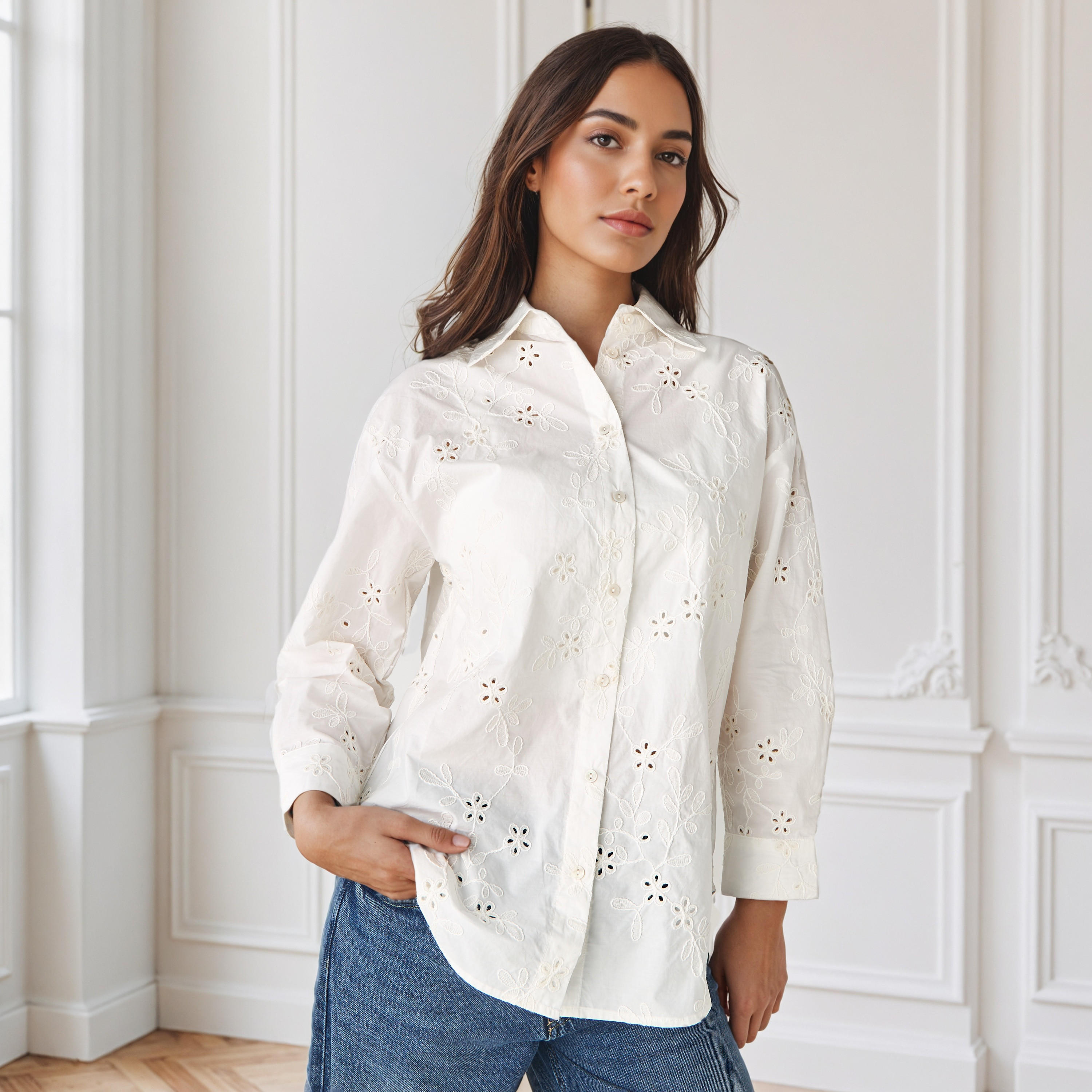 قميص قطن فضفاض مطرّز من آيكونيك-women-clothing-shirtsandblouses-shirts-image-1