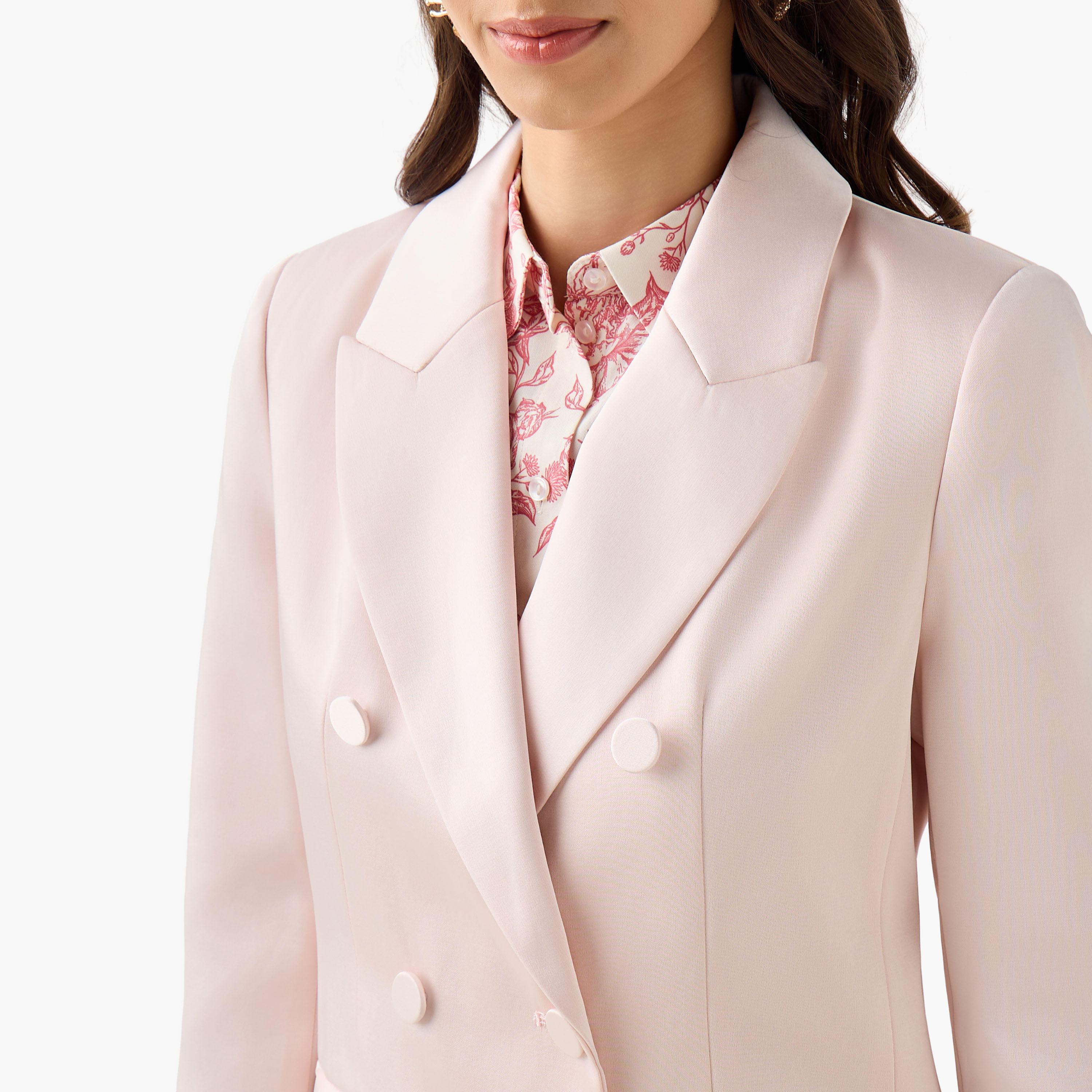 جاكيت ساتان بقصّة عادية وياقة مطوية من آيكونيك-women-winterwear-coatsandjackets-jackets-image-5