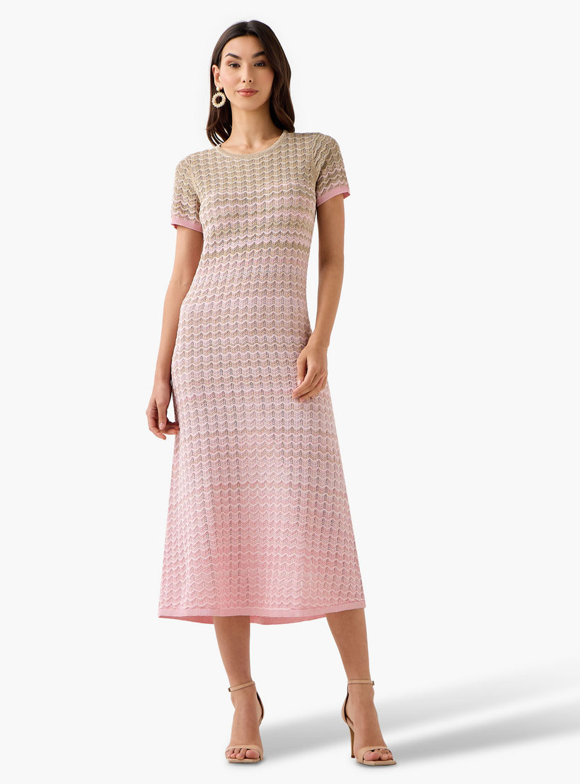 فستان إيه لاين بارز الملمس بأكمام قصيرة للنساء من آيكونيك-women-clothing-dresses-image-3