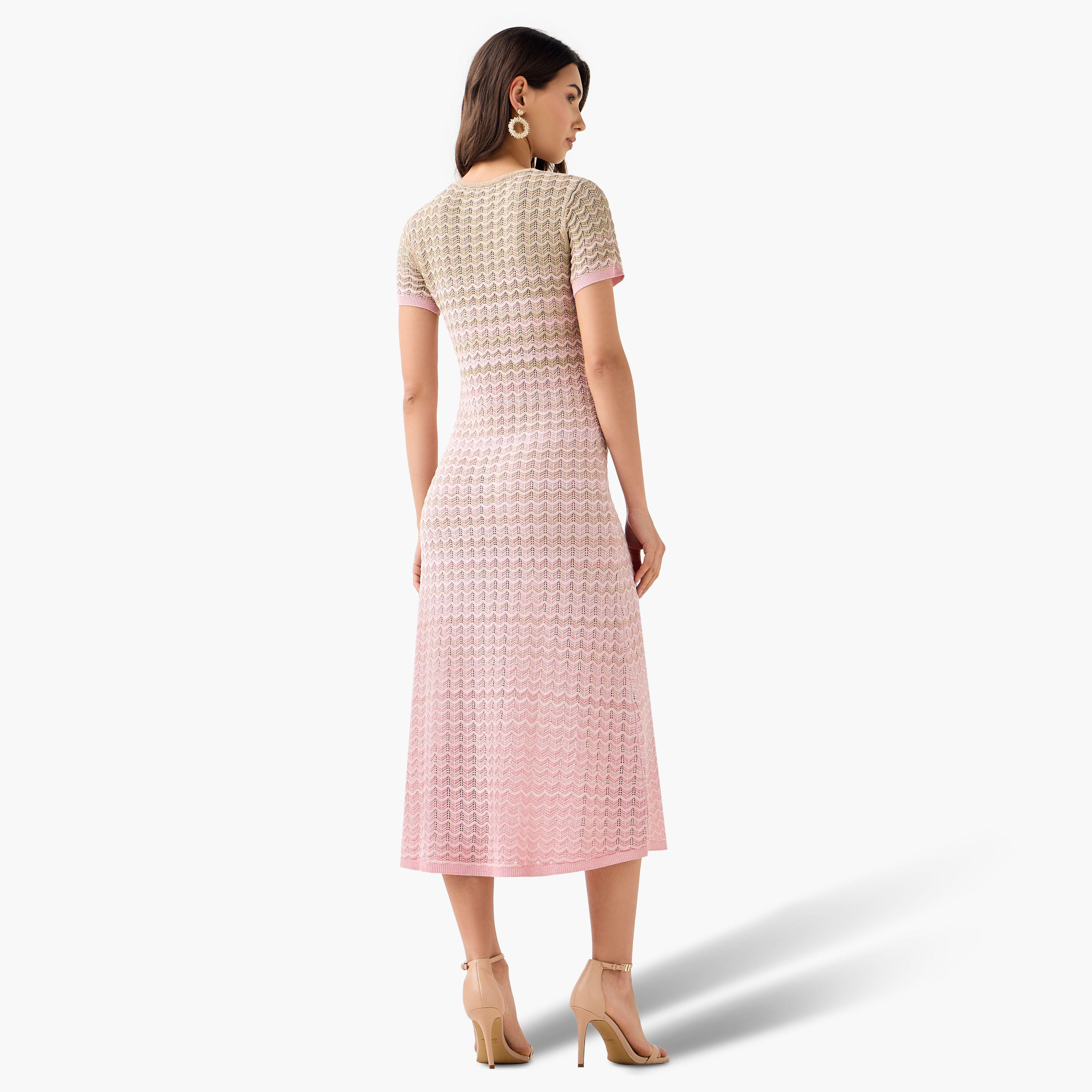 فستان إيه لاين بارز الملمس بأكمام قصيرة للنساء من آيكونيك-women-clothing-dresses-image-6
