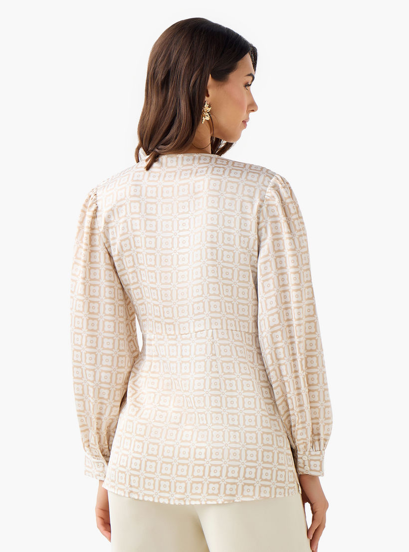 بلوزة ملفوفة بقصّة عادية وطبعات هندسية من آيكونك-women-clothing-shirtsandblouses-blouses-image-3