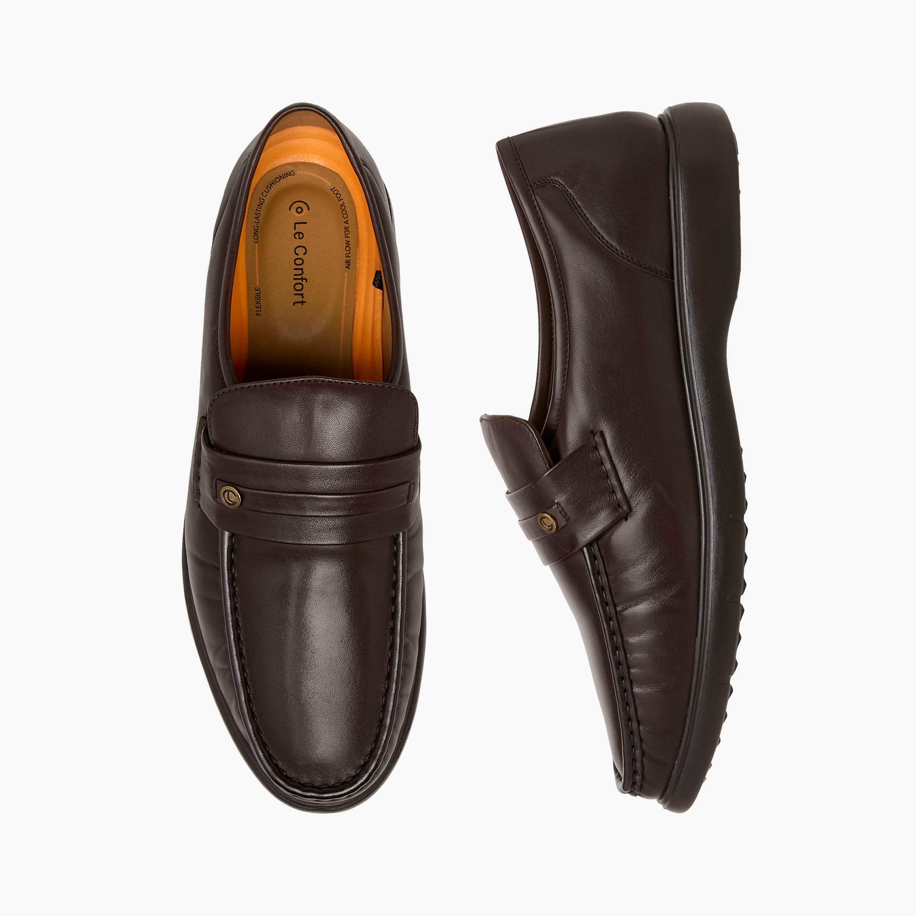 Le Confort Leather Solid Slip-On Moccasins-men-shoes-loafersandmoccasins-image-1