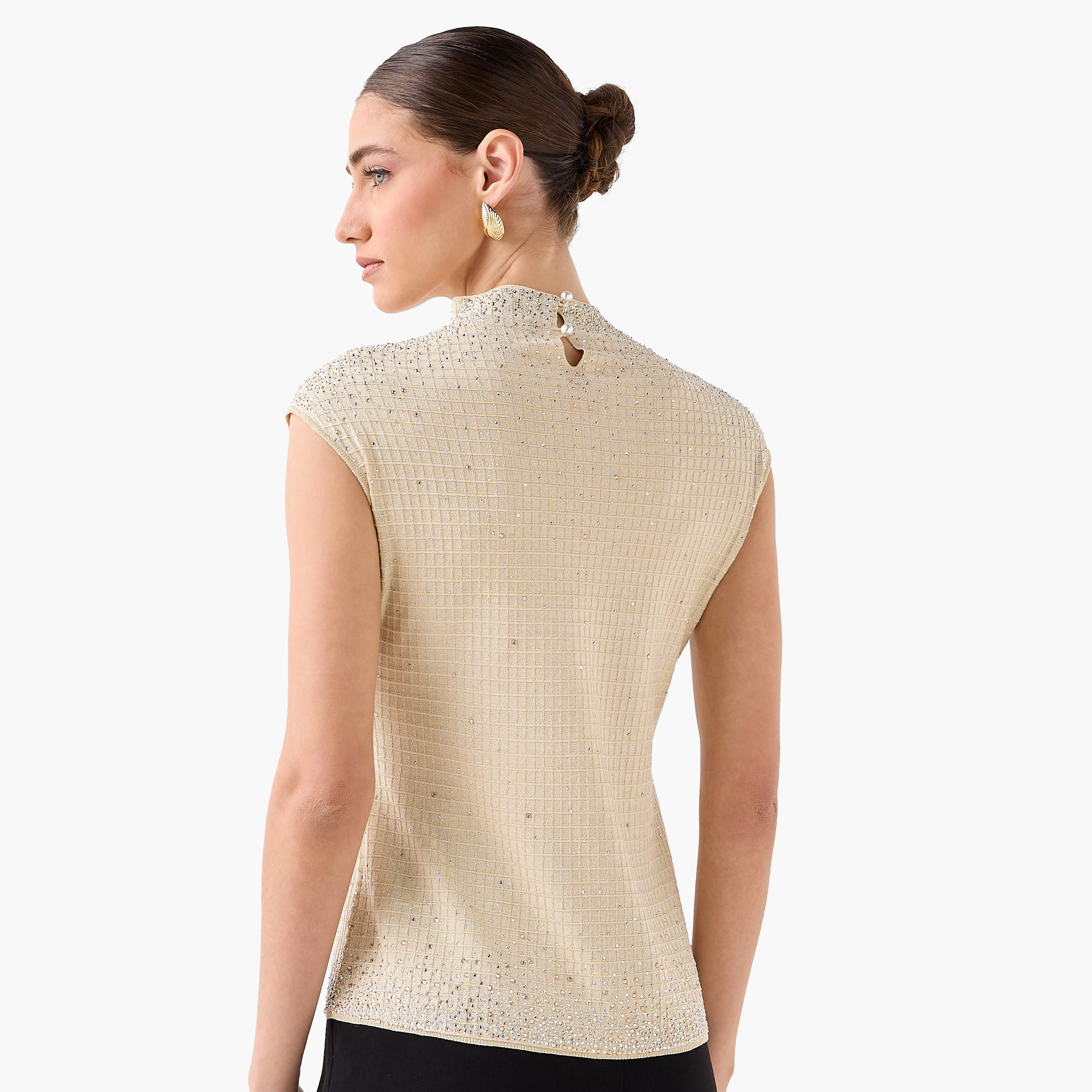بلوزة بتفاصيل مزينة من آيكونيك-women-clothing-shirtsandblouses-blouses-image-2