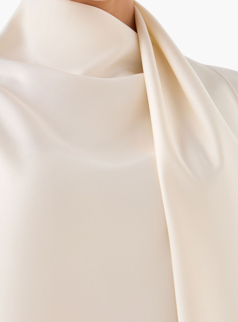 بلوزة بياقة وشاح منسدلة من آيكونيك-women-clothing-shirtsandblouses-blouses-image-7
