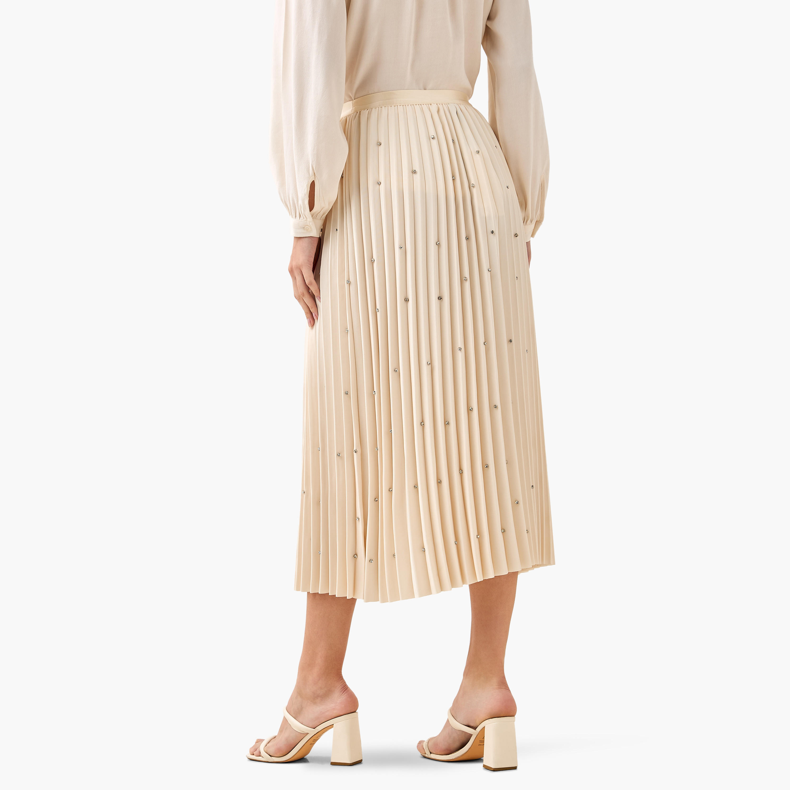 تنورة ميدي بكسرات وتفاصيل مزينة من أيكونيك-women-clothing-bottoms-skirts-image-5