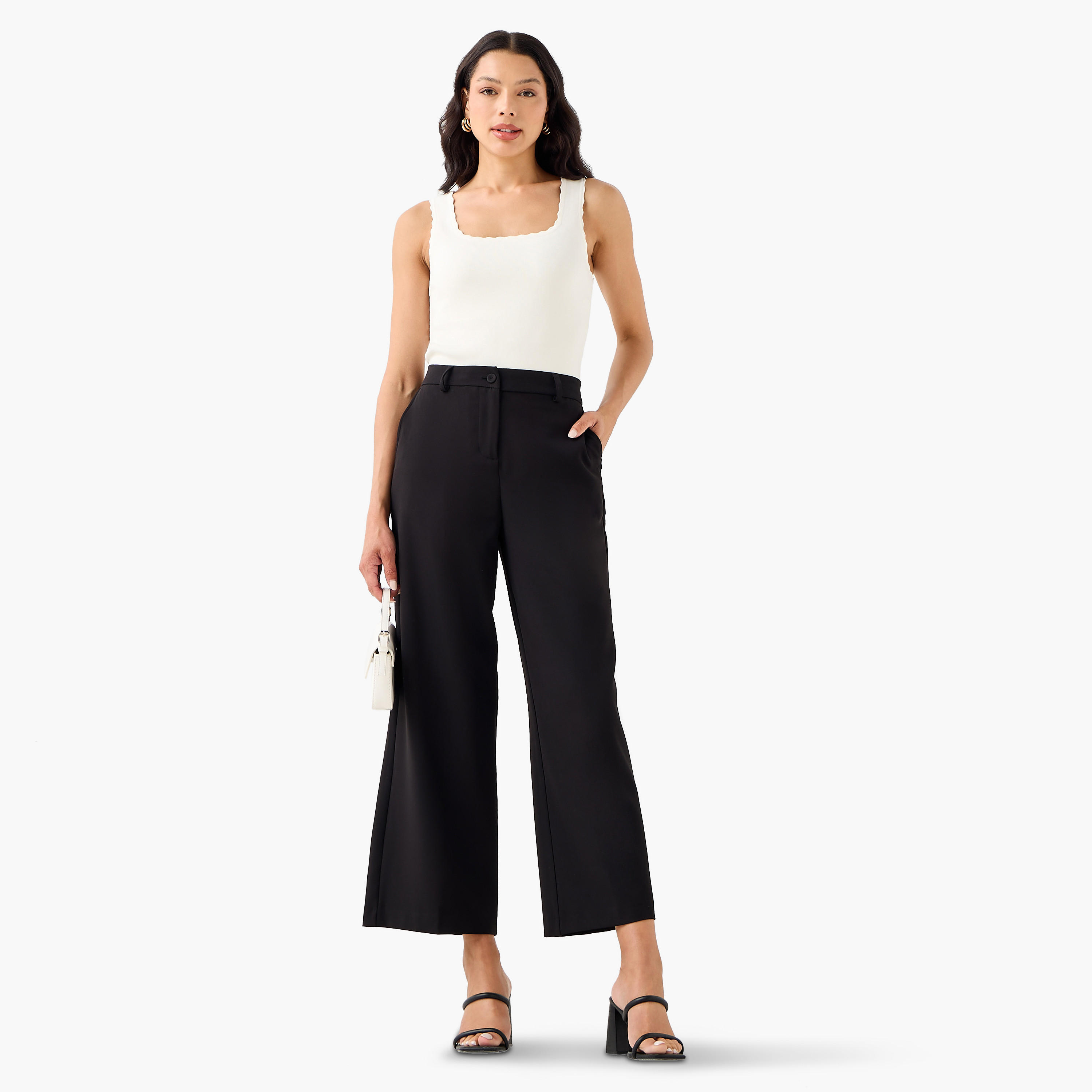 بلوزة تانك بقصة مريحة وحواف مموجة من أيكونيك-women-clothing-tshirts-image-4