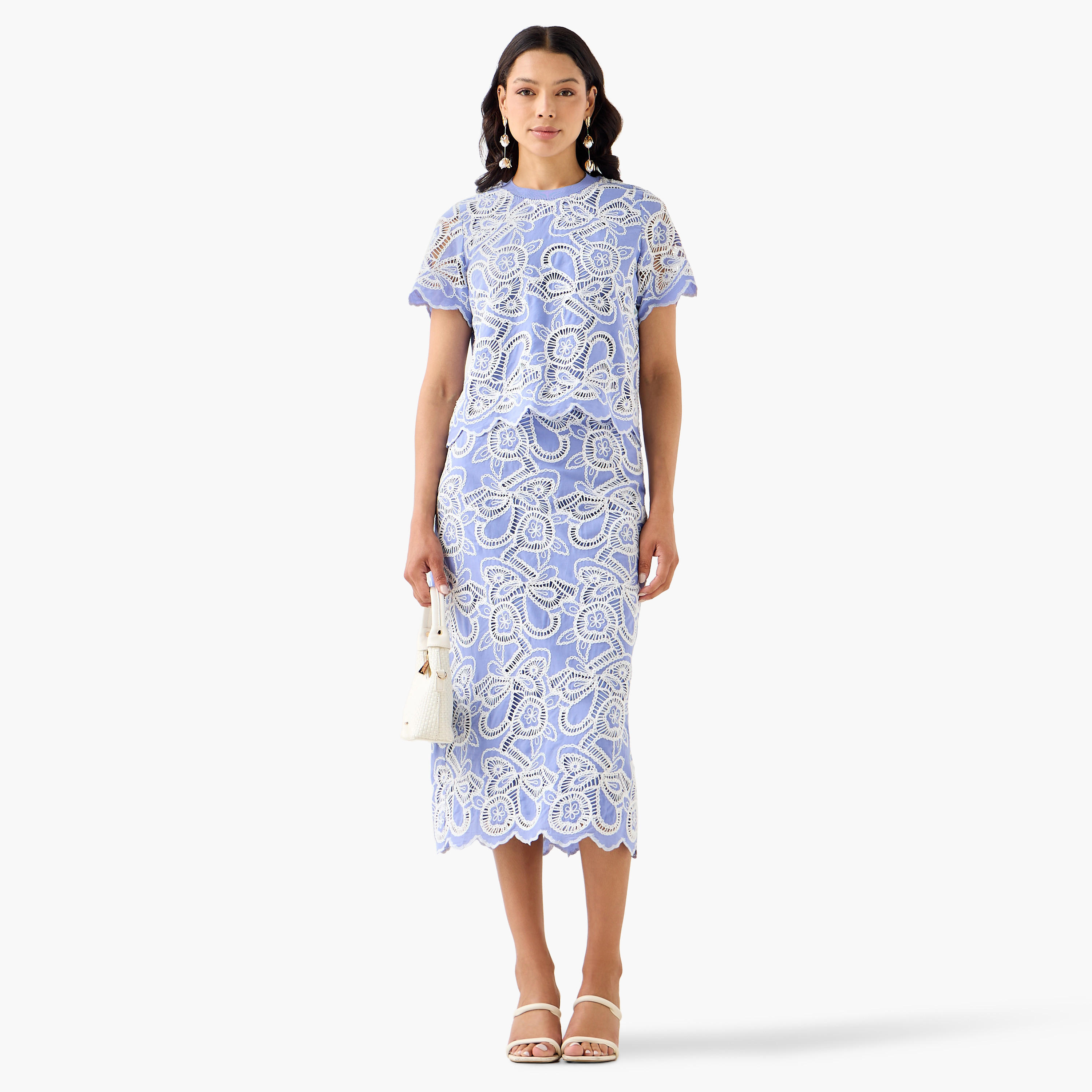 بلوزة قطن قصيرة بتطريز مفرغ من آيكونيك-women-clothing-coordsets-image-4
