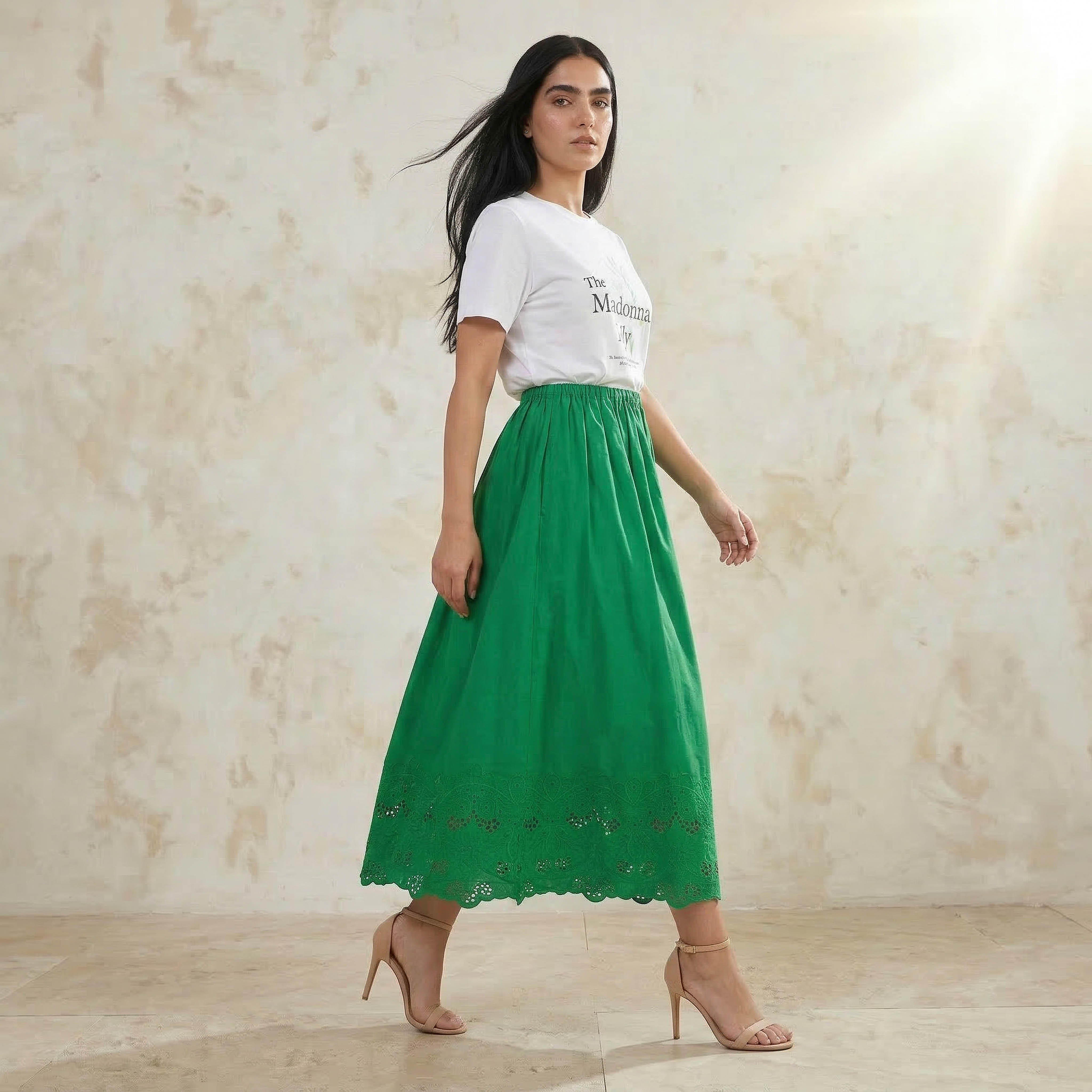 تنورة ميدي قطن بحافة مطرزة وتفاصيل كسرات من أيكونيك-women-clothing-bottoms-skirts-image-3