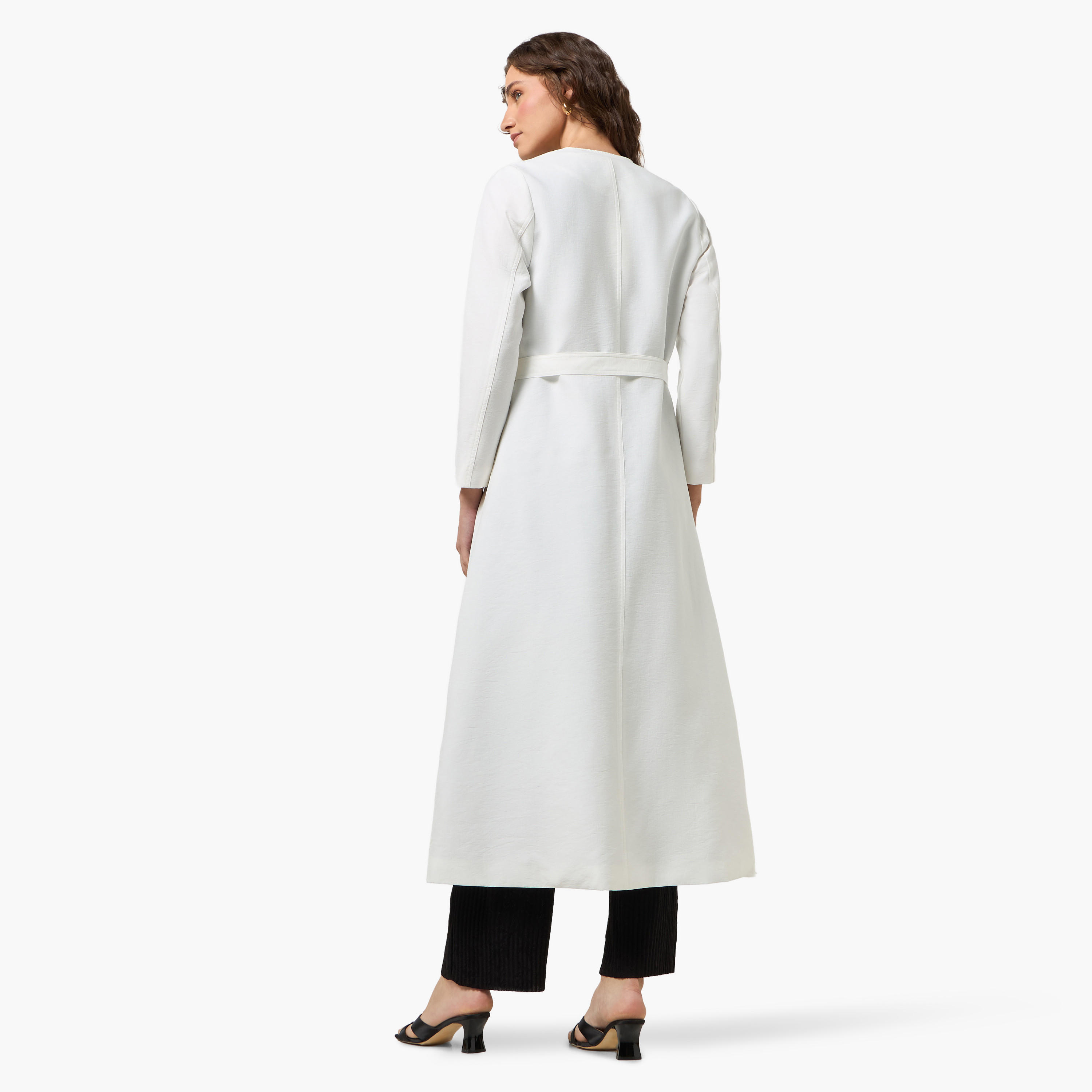 جاكيت داستر طويل من مزيج الكتان مع حزام من آيكونيك-women-winterwear-coatsandjackets-jackets-image-2