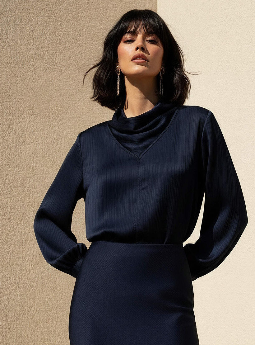 بلوزة ساتان بياقة عالية وأكمام طويلة من آيكونيك-women-clothing-coordsets-image-2