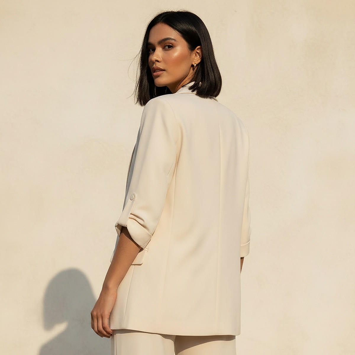 بليزر طويل بأكمام مطوية من آيكونيك-women-clothing-coatsandjackets-blazers-image-1