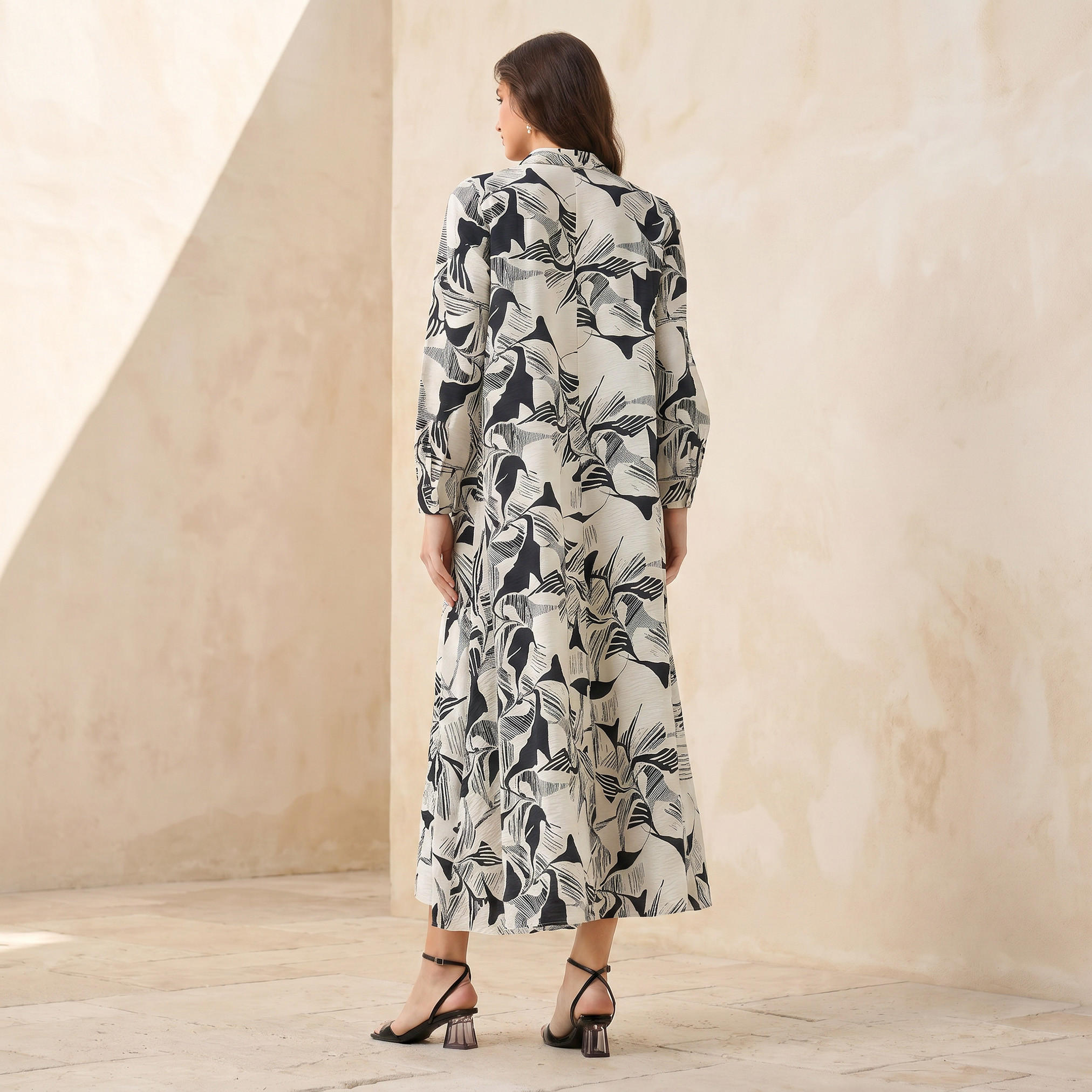 فستان قميص بوصلة أزرار مخفية وطبعات للنساء من آيكونيك-women-clothing-dresses-image-3