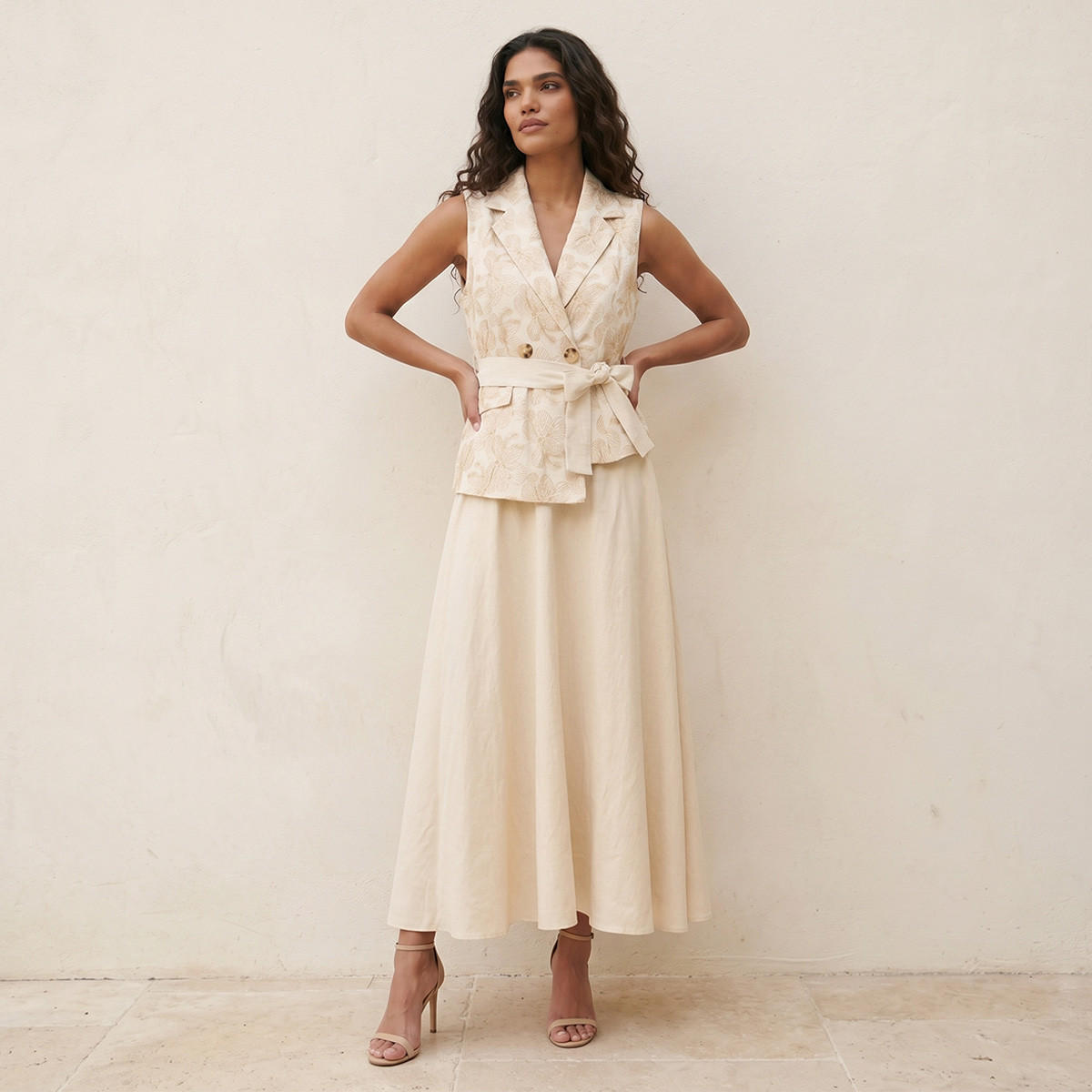 فستان إيه لاين مزيج كتان مطرز من سبلاش أيكونيك-women-clothing-dresses-image-1