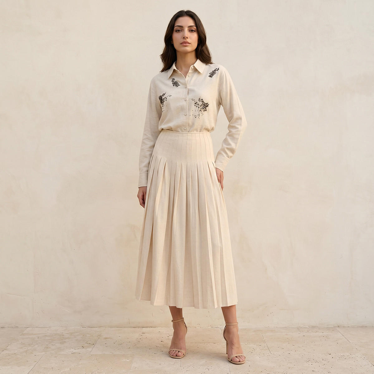 تنورة ميدي نايف بطيات وسحاب خلفي من ايكونيك-women-clothing-bottoms-skirts-image-3