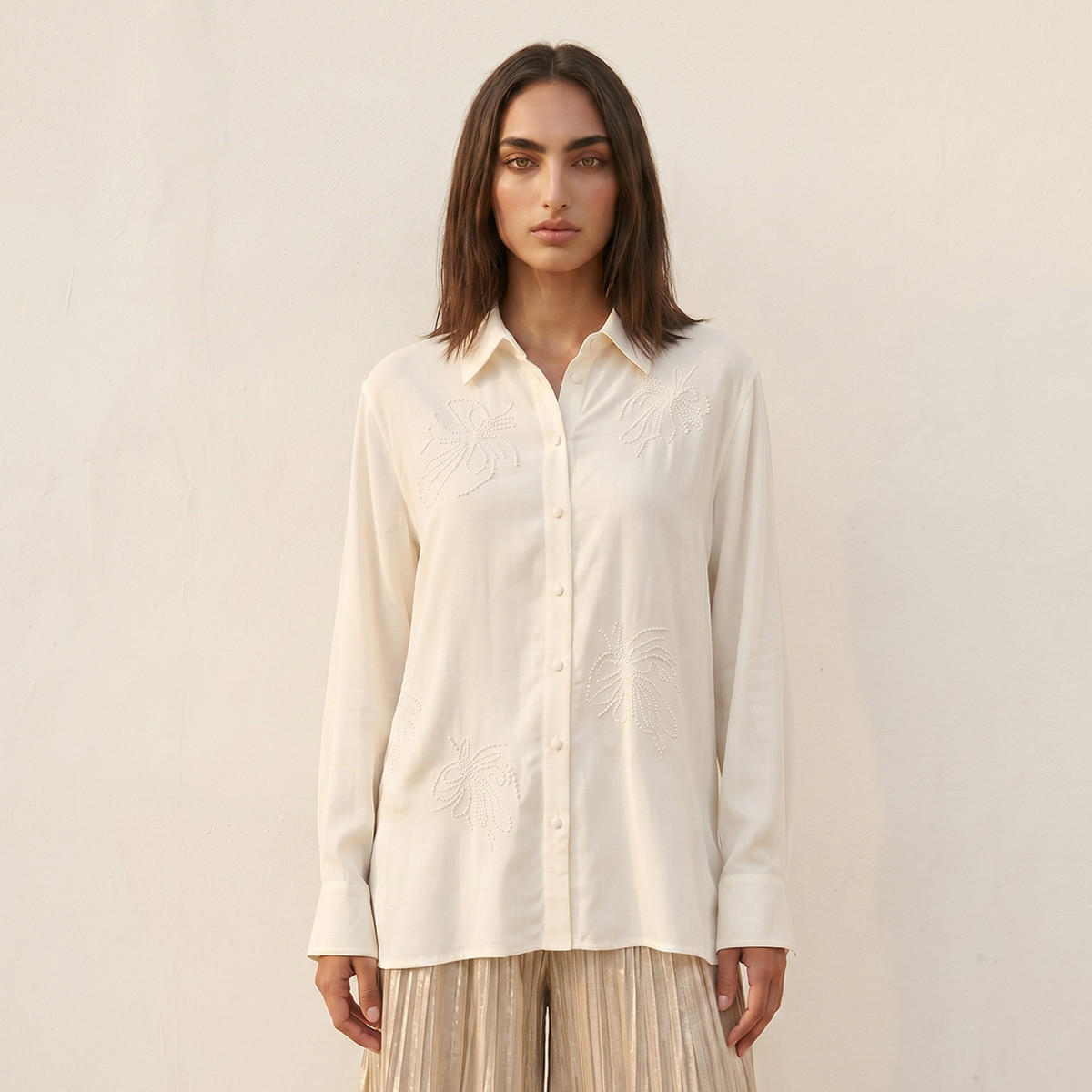 قميص مزين من آيكونيك-women-clothing-shirtsandblouses-shirts-image-1