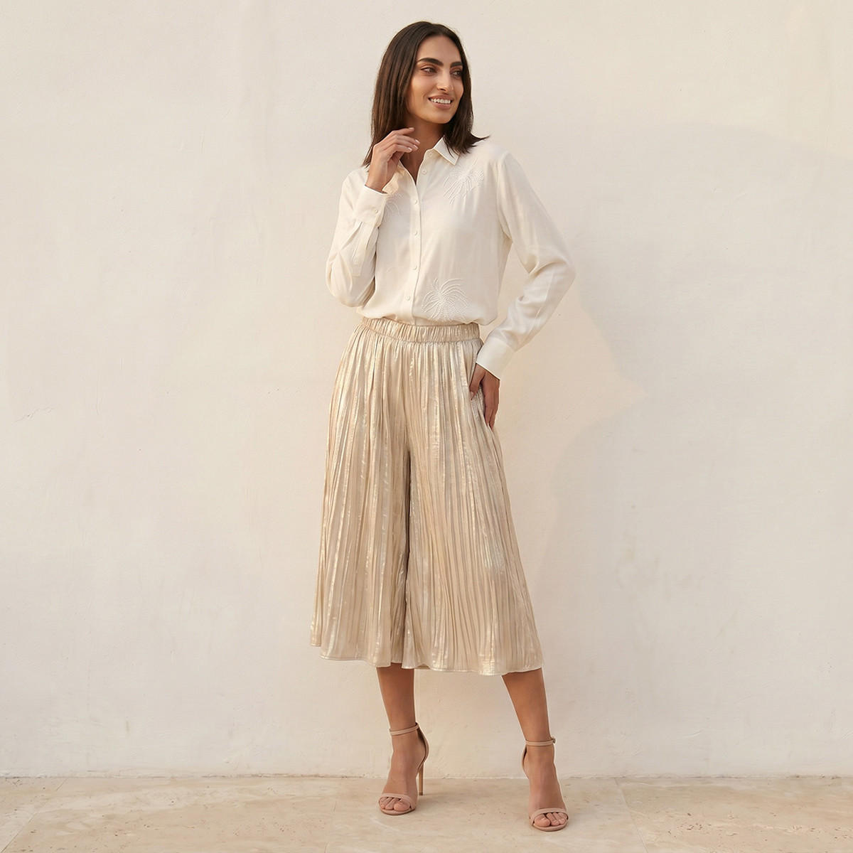 قميص مزين من آيكونيك-women-clothing-shirtsandblouses-shirts-image-5