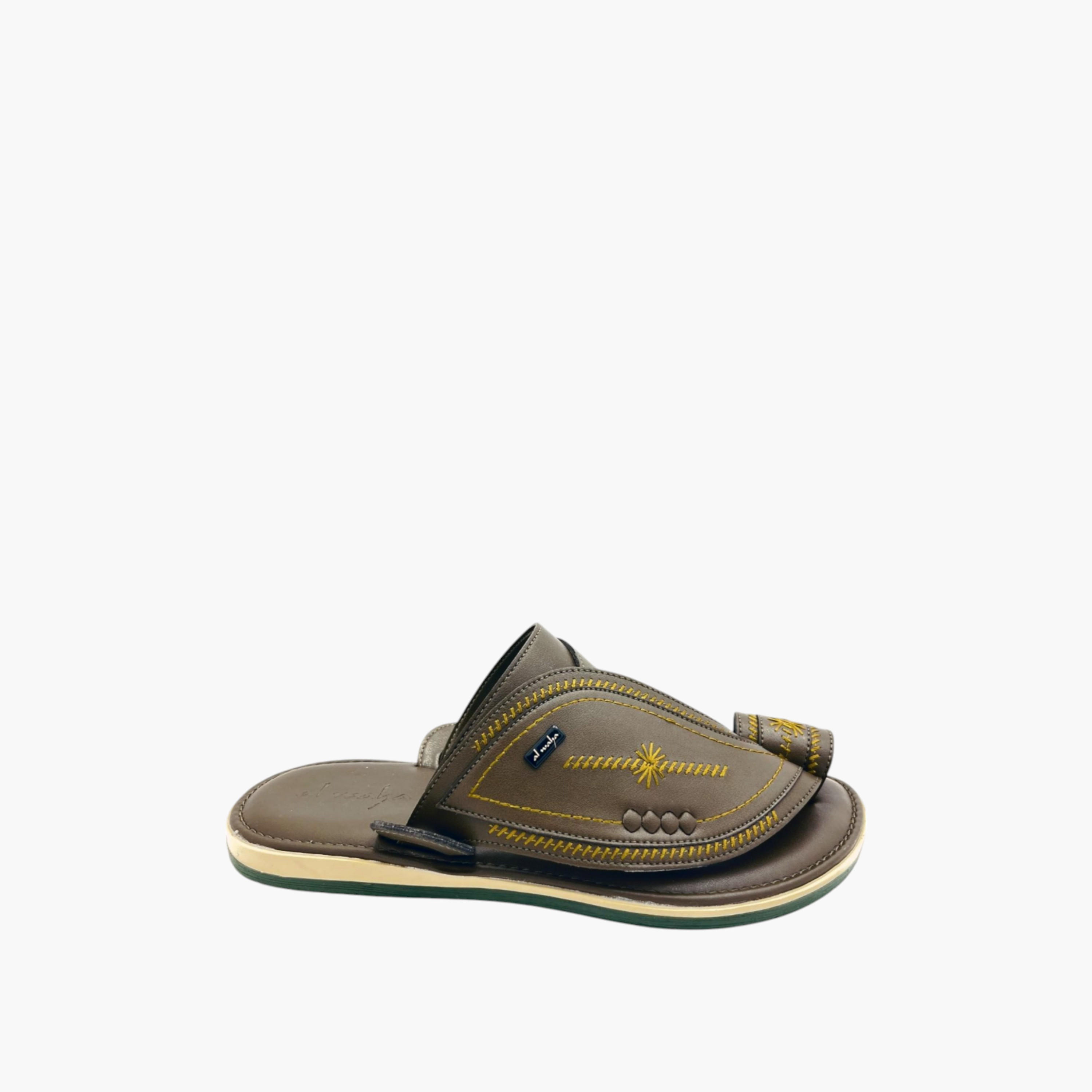 صندل عربي مطرّز سهل الارتداء من الواحة-men-shoes-sandals-image-2