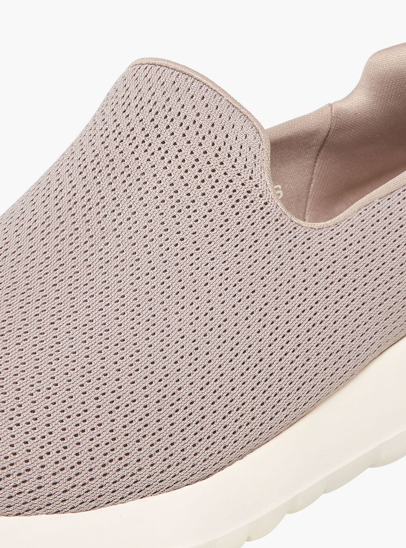 Skechers Men Slip-On Sports Shoes-sports-men-shoes-image-4