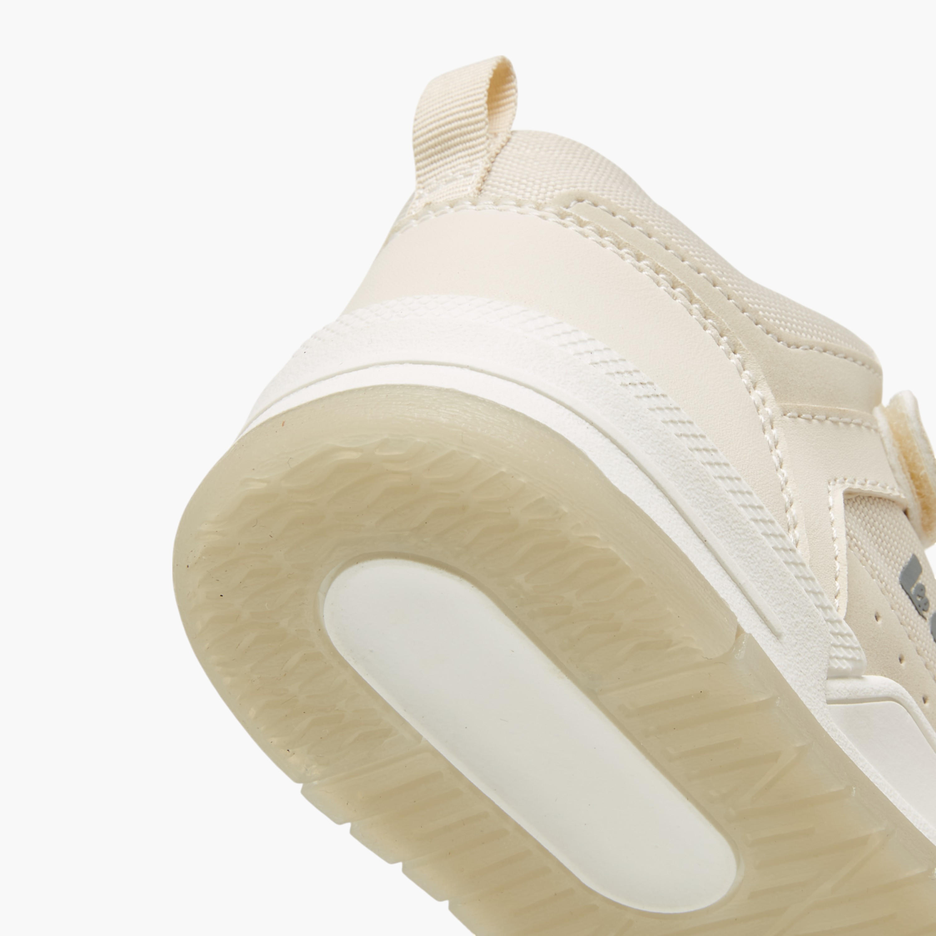 Lee Cooper Boys' Panelled Sneakers with Hook and Loop Closure-boys-shoes-sneakers-image-4