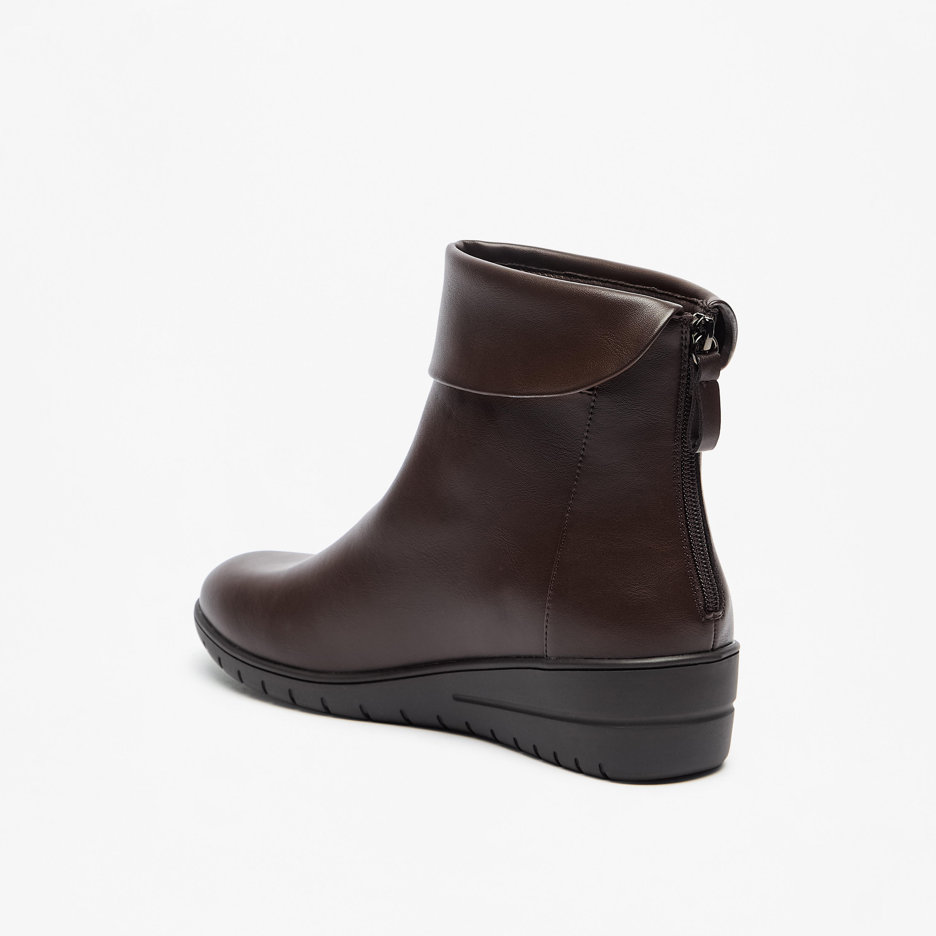Le Confort Solid Ankle Boots with Zip Closure-women-shoes-boots-image-3