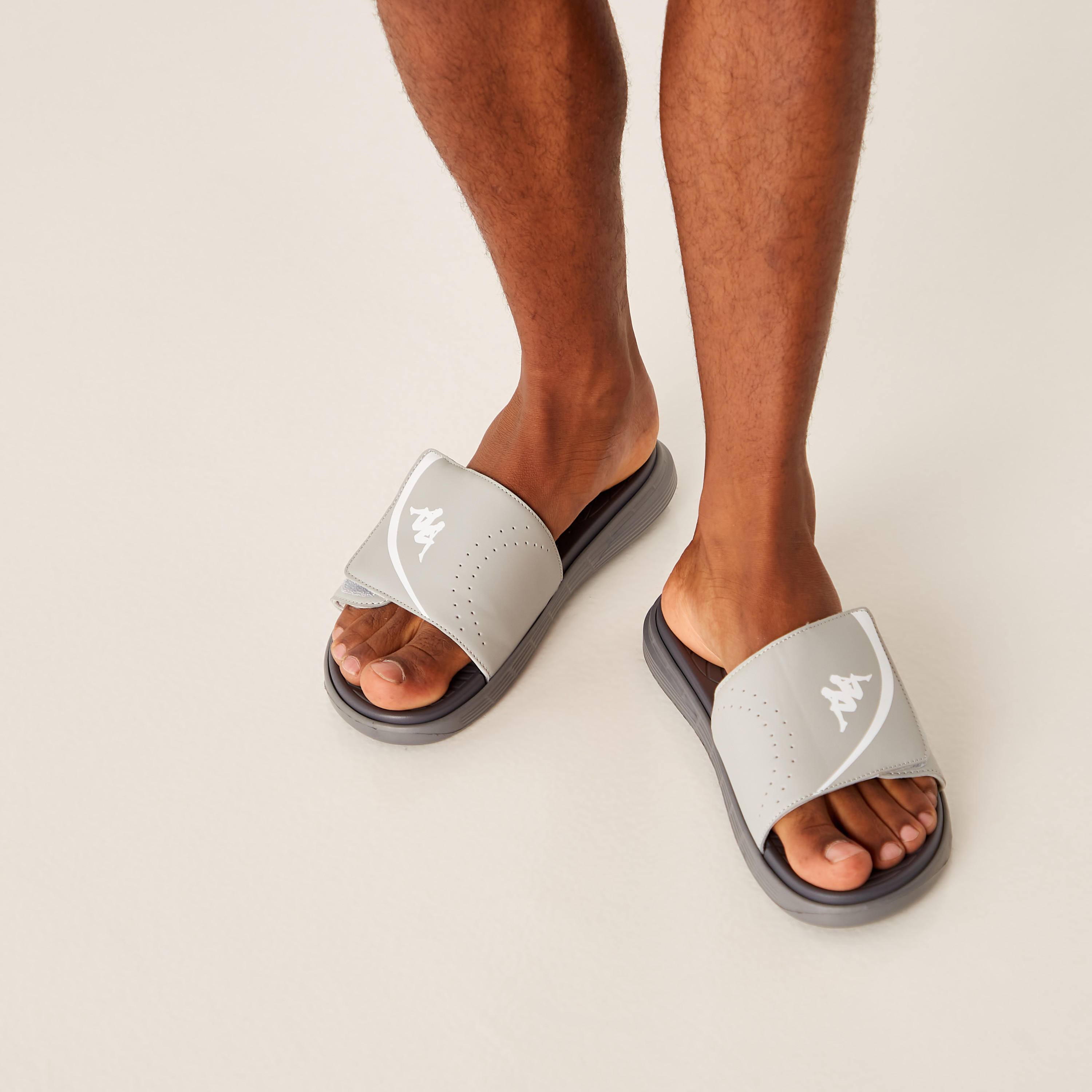 صندل خفيف سهل الارتداء بطبعات شعال للرجال من كابا-men-shoes-flipflopsandslides-image-7