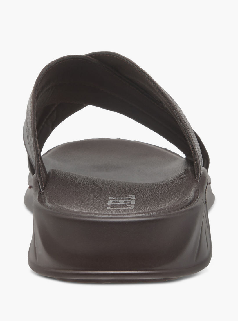 LBL by Shoexpress Textured Cross Strap Slip-On Comfort Arabic Sandals-men-shoes-sandals-image-4
