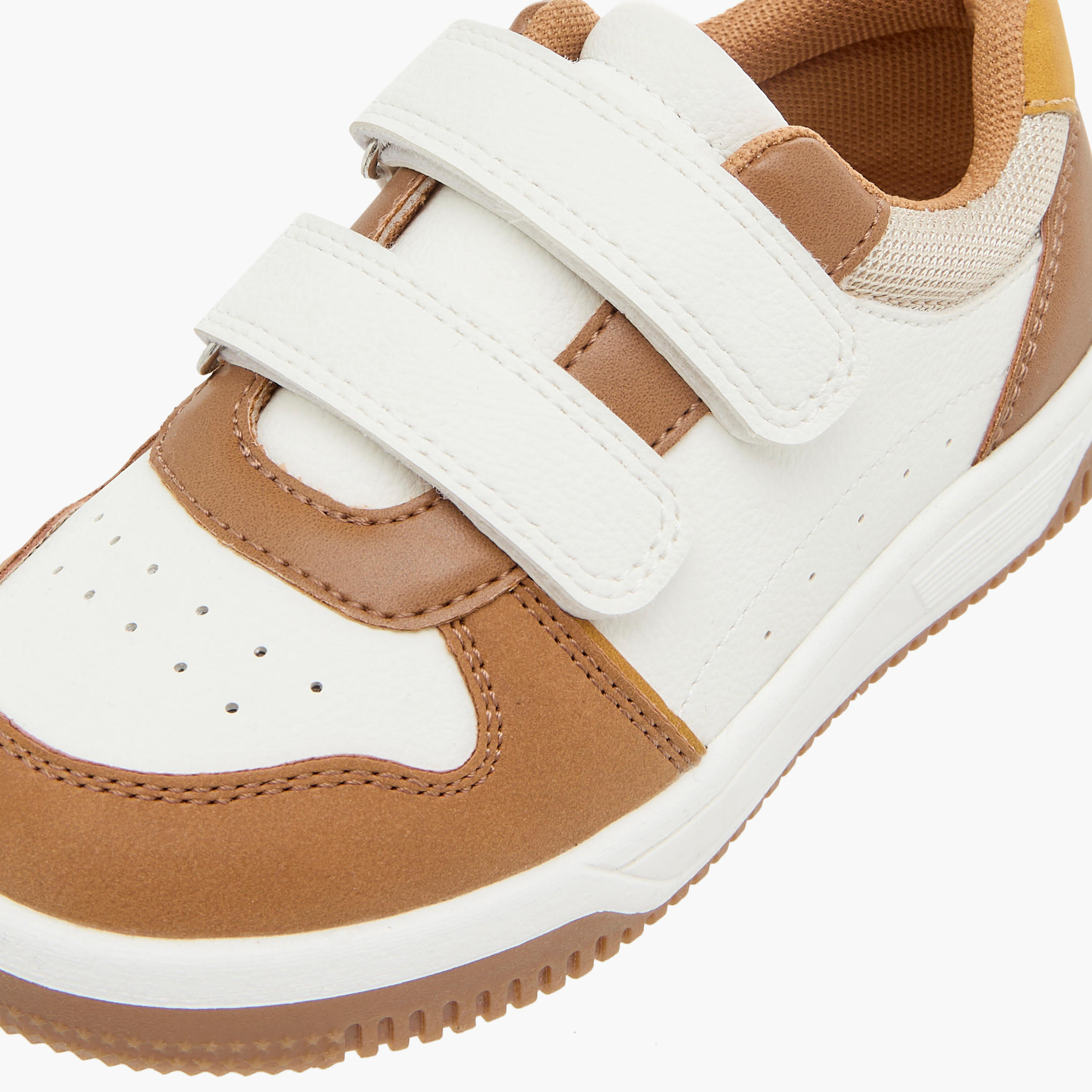 Juniors Colourblock Sneakers with Hook and Loop Closure-boys-shoes-sneakers-image-4