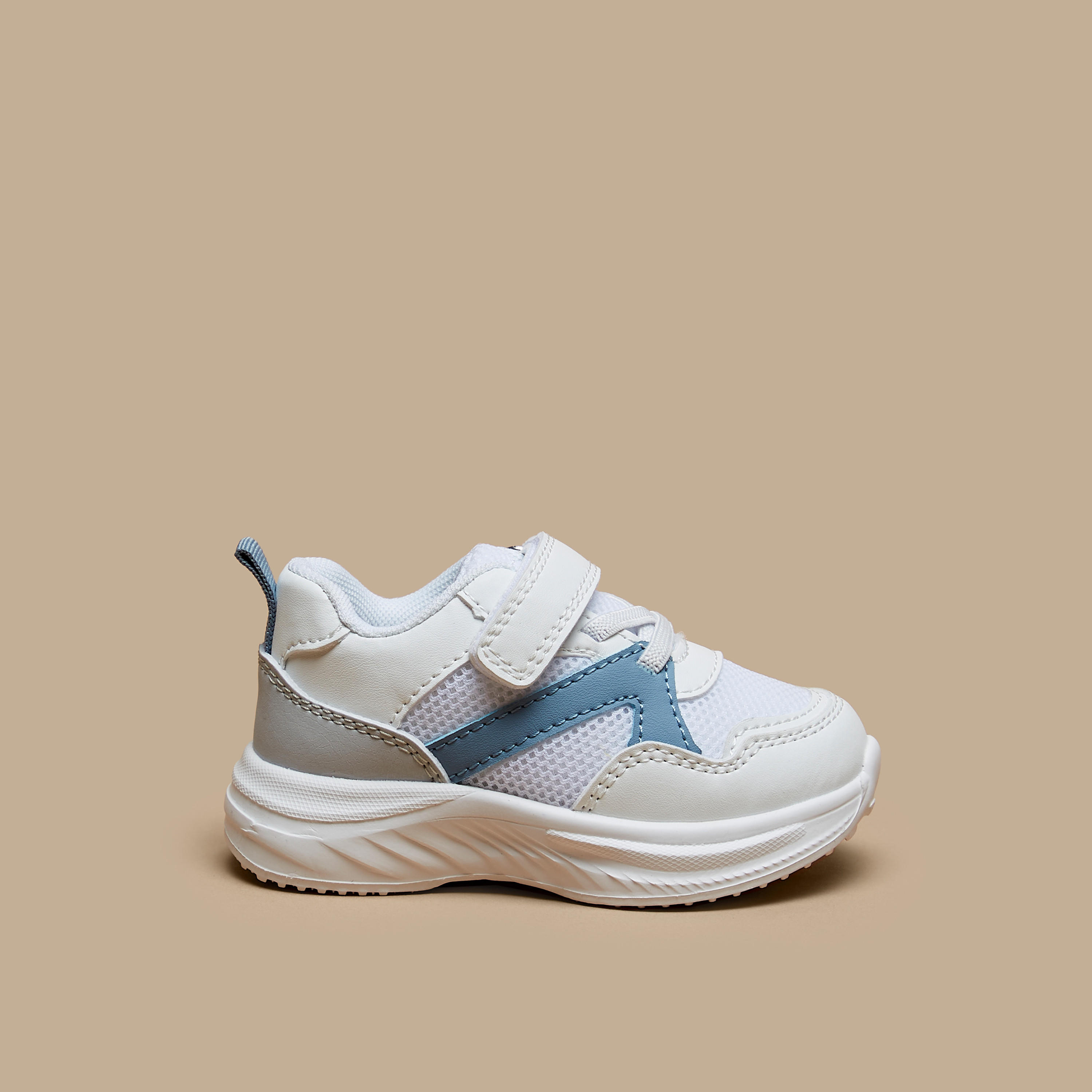 Barefeet Colourblock Sneakers with Hook and Loop Closure-baby-boys-shoes-closedshoes-image-3