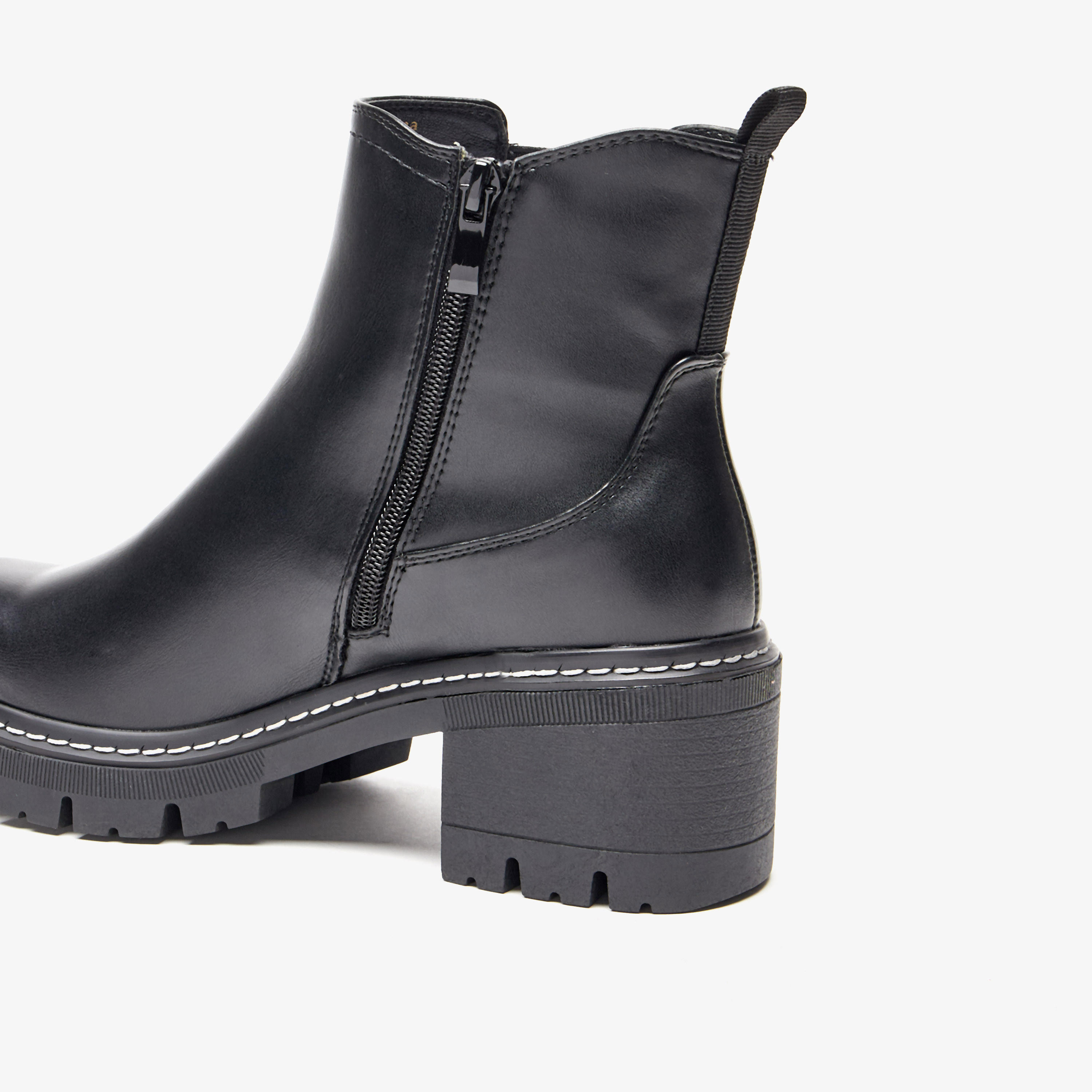 بوت بطول الكاحل سادة سهل الارتداء بسحاب إغلاق للنساء من لي كوبر-women-shoes-boots-image-5