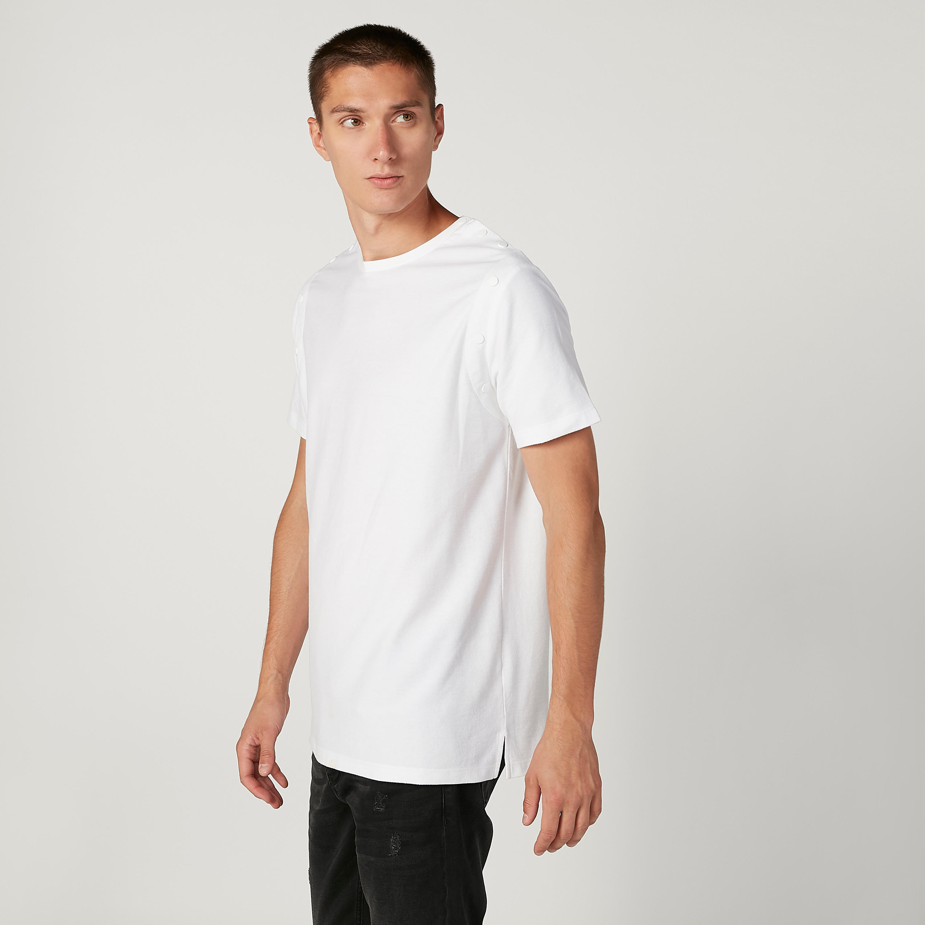 تيشيرت سليم سادة بياقة مستديرة وأكمام قصيرة من آيكونيك-men-clothing-tshirtsandpolos-tshirts-image-5