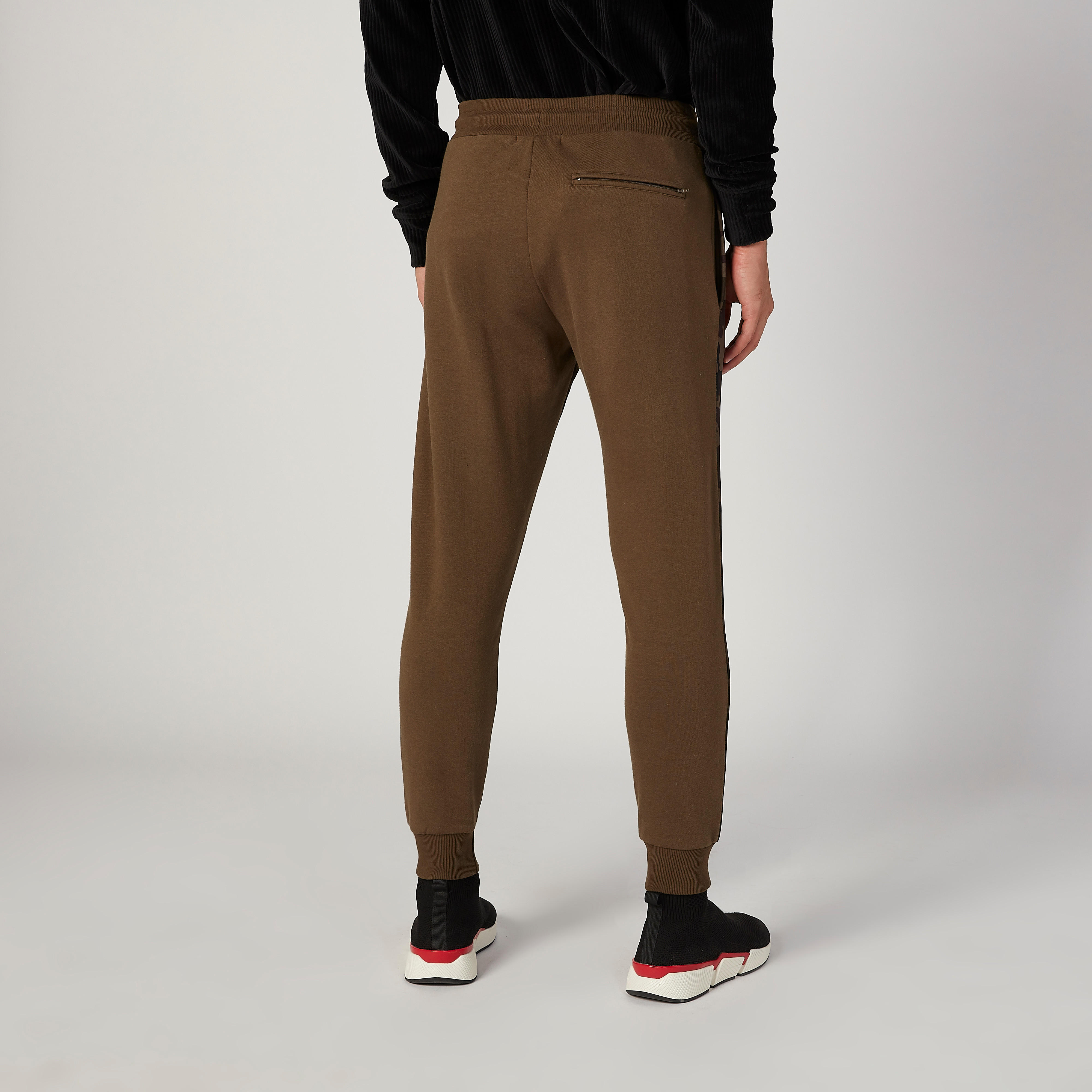 بنطلون رياضي سليم بجيوب وطبعات كامو من آيكونيك-men-clothing-bottoms-joggers-image-4