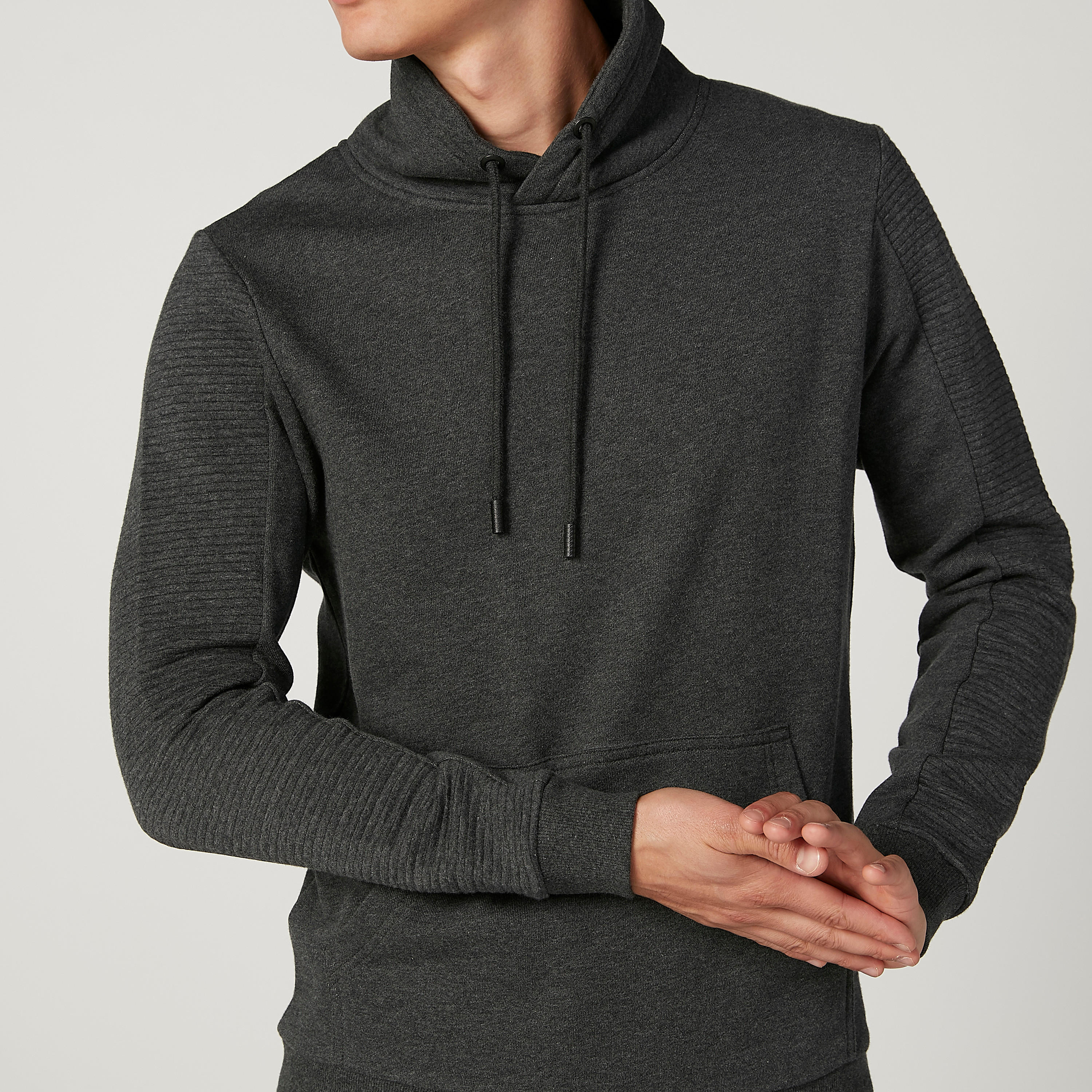سويت شيرت سليم سادة بقبّعة وأكمام طويلة من آيكونيك-men-winterwear-hoodiesandsweatshirts-image-3