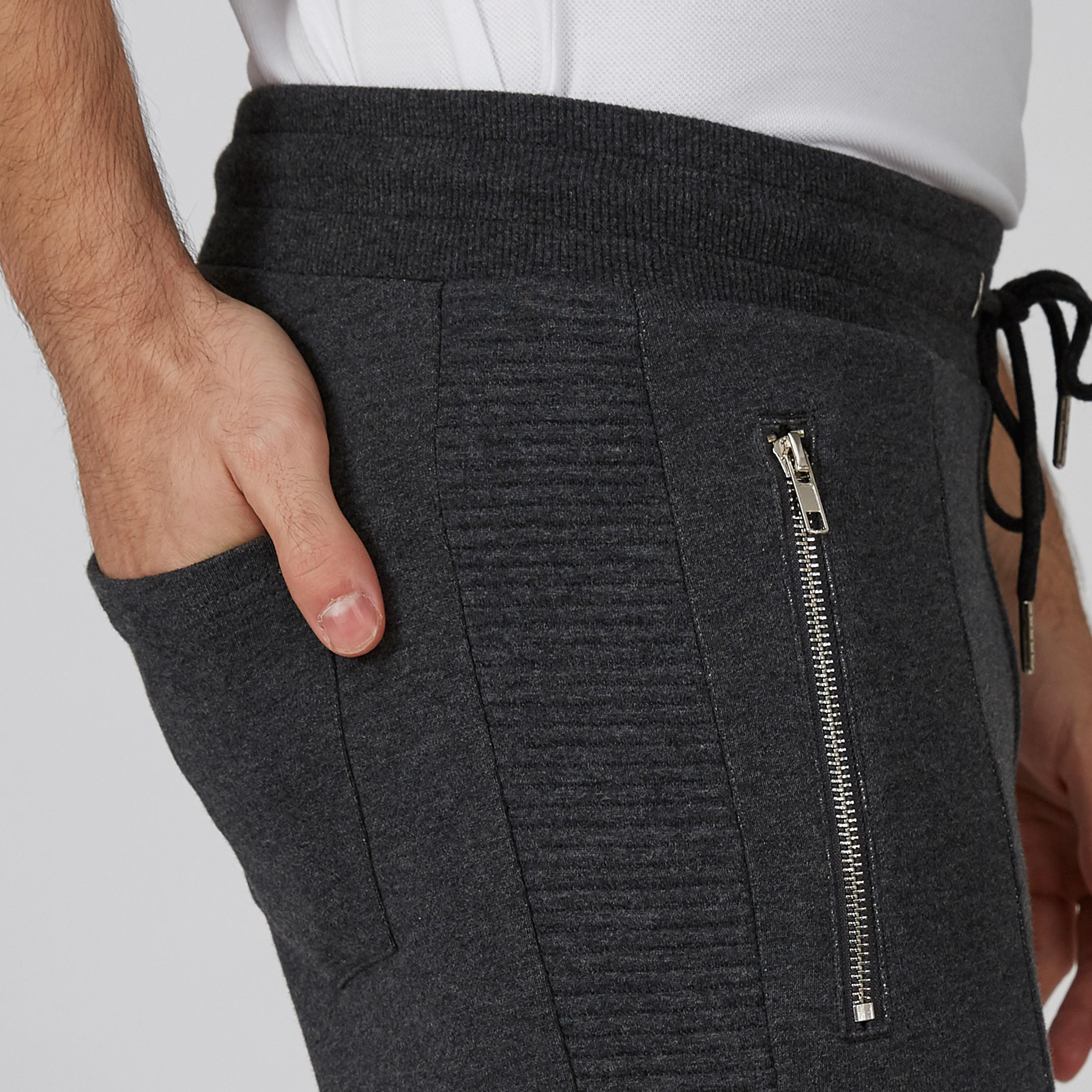 بنطلون رياضي سليم بارز الملمس بخصر متوسط الارتفاع وجيوب من آيكونيك-men-clothing-bottoms-joggers-image-4
