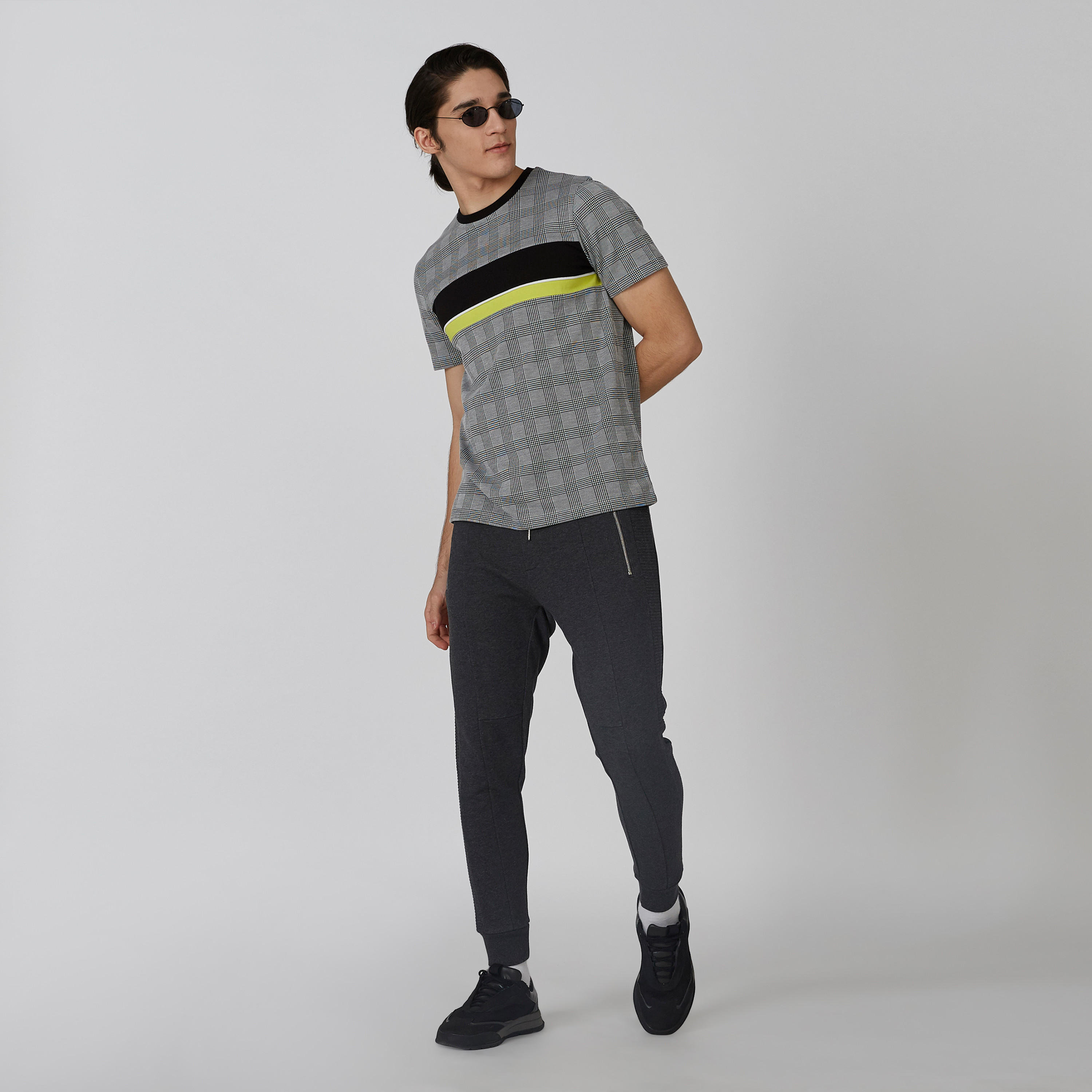 تيشيرت بولو سليم كاروهات بأكمام قصيرة من آيكونيك-men-clothing-tshirtsandpolos-tshirts-image-4