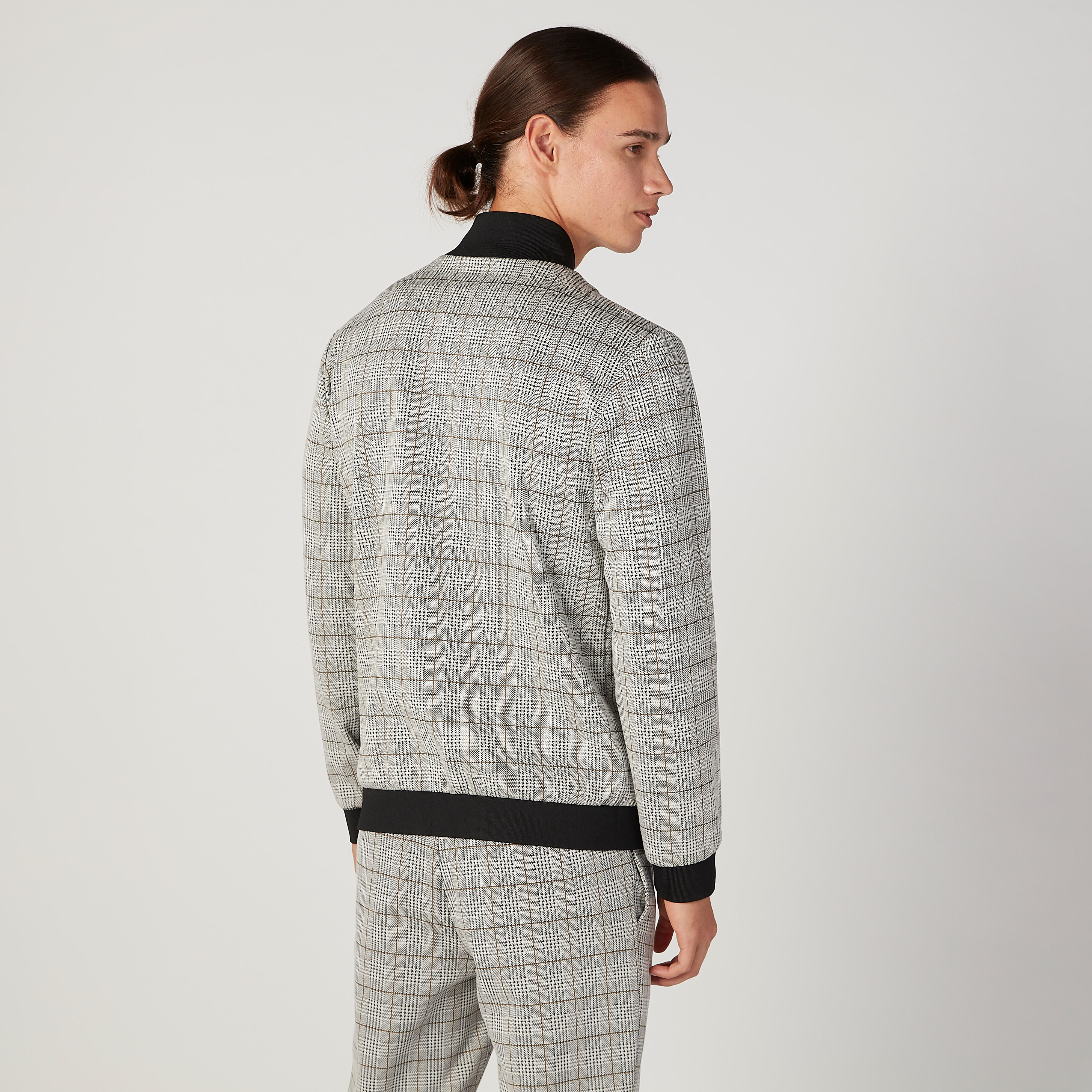 Iconic Slim Fit Chequered Sweatshirt with Long Sleeves-men-winterwear-hoodiesandsweatshirts-image-4