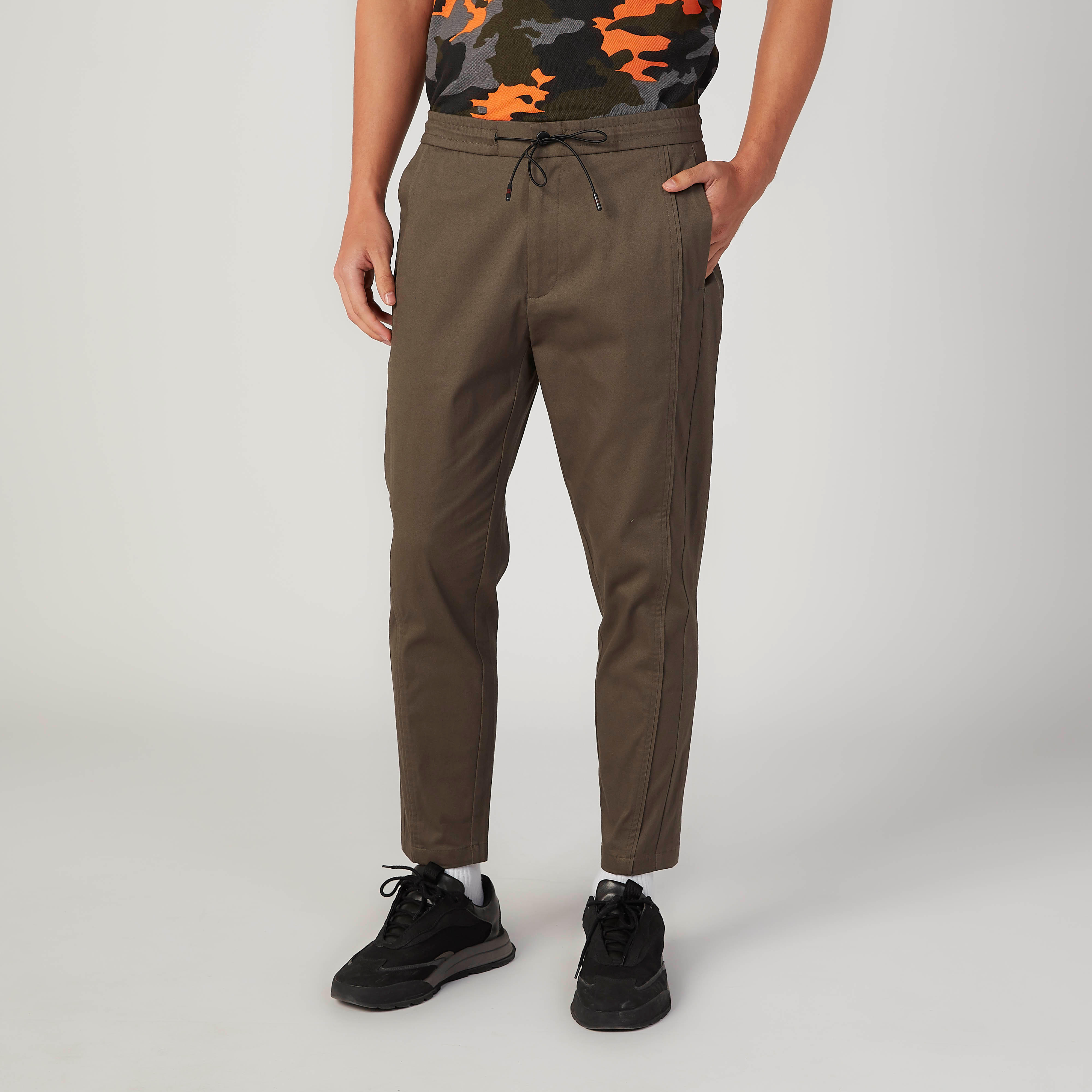 بنطلون سليم سادة بخصر متوسط الارتفاع وجيوب من آيكونيك-men-clothing-bottoms-trousersandchinos-trousers-image-1