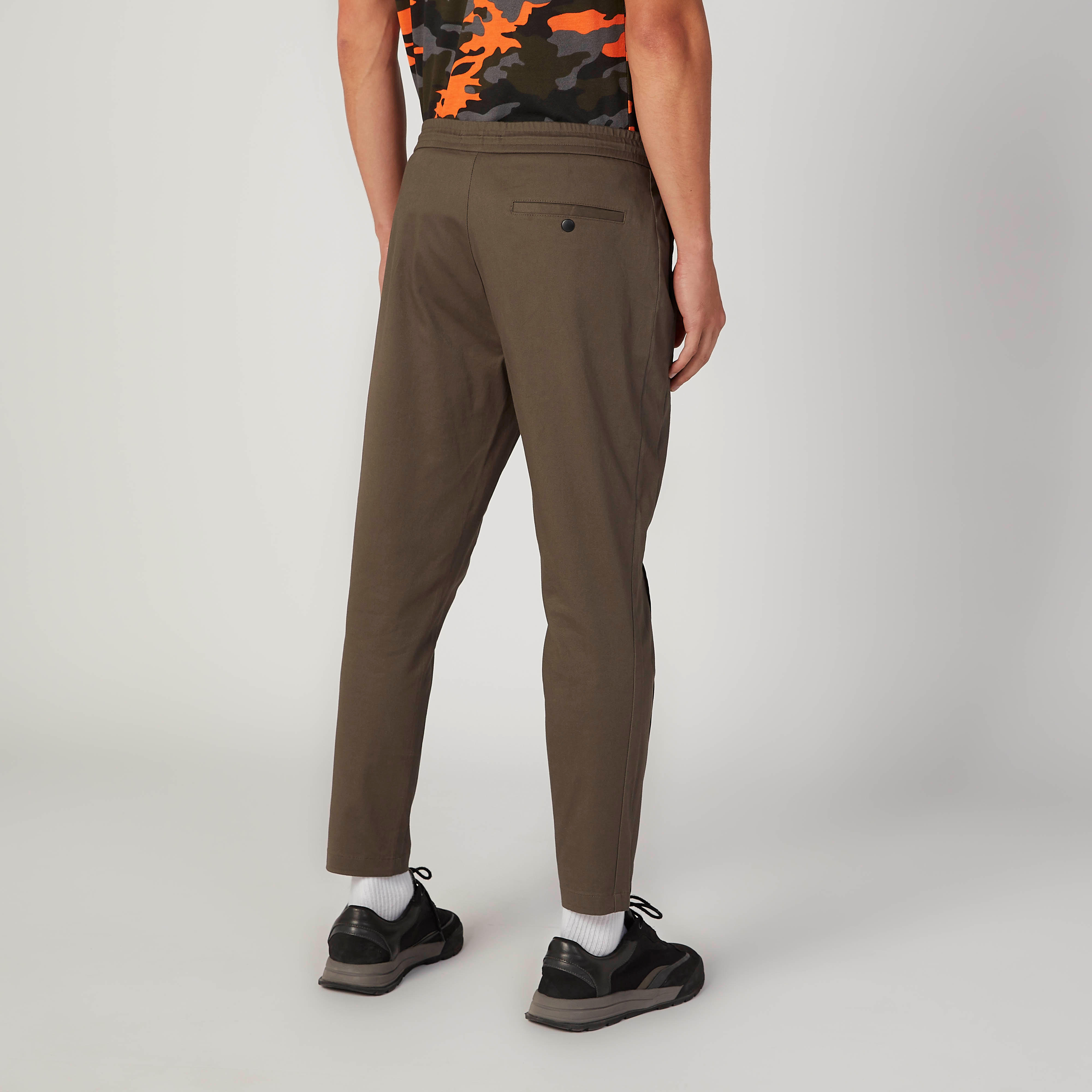 بنطلون سليم سادة بخصر متوسط الارتفاع وجيوب من آيكونيك-men-clothing-bottoms-trousersandchinos-trousers-image-4