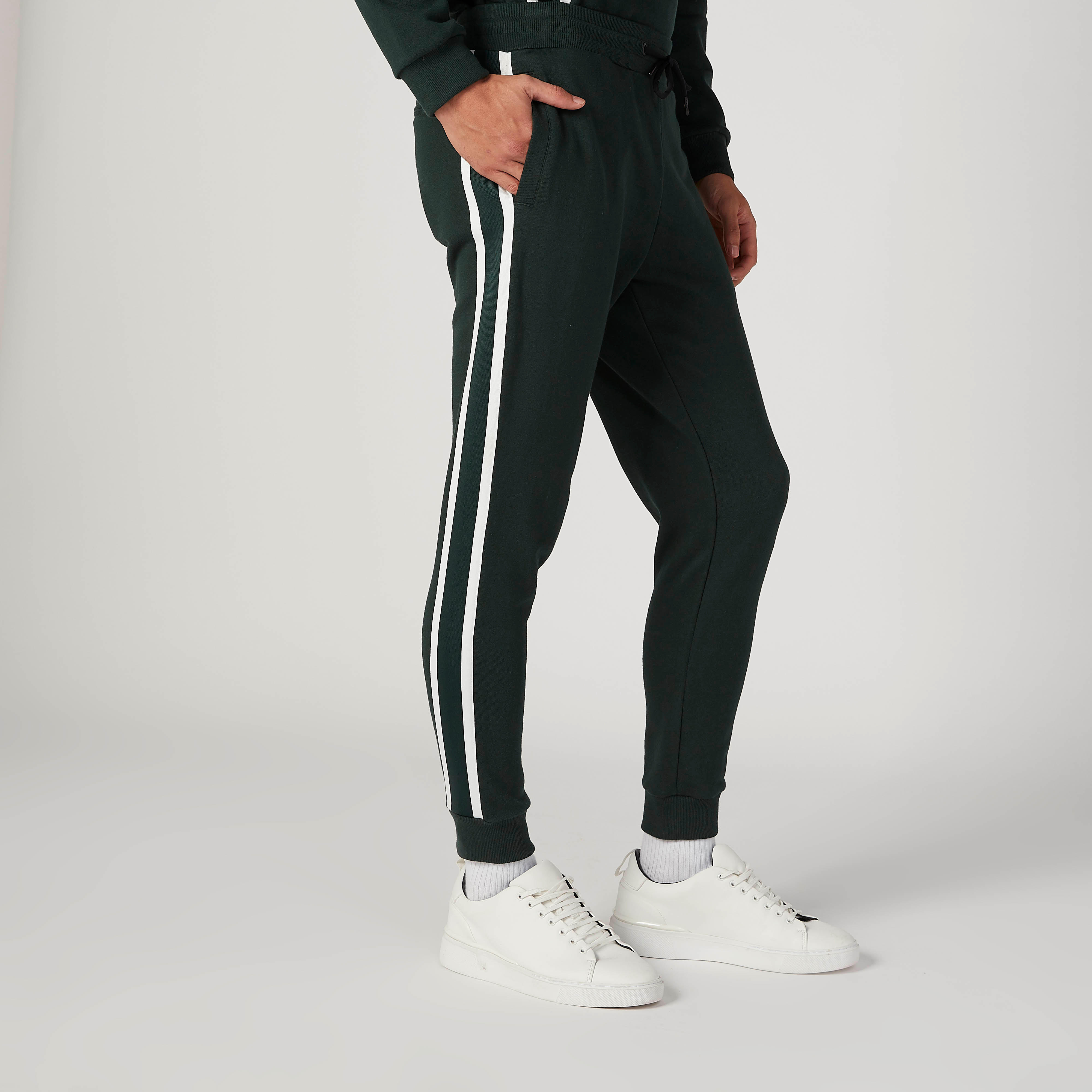 بنطلون رياضي سليم بخصر متوسط الارتفاع وجيوب من آيكونيك-men-clothing-bottoms-joggers-image-5