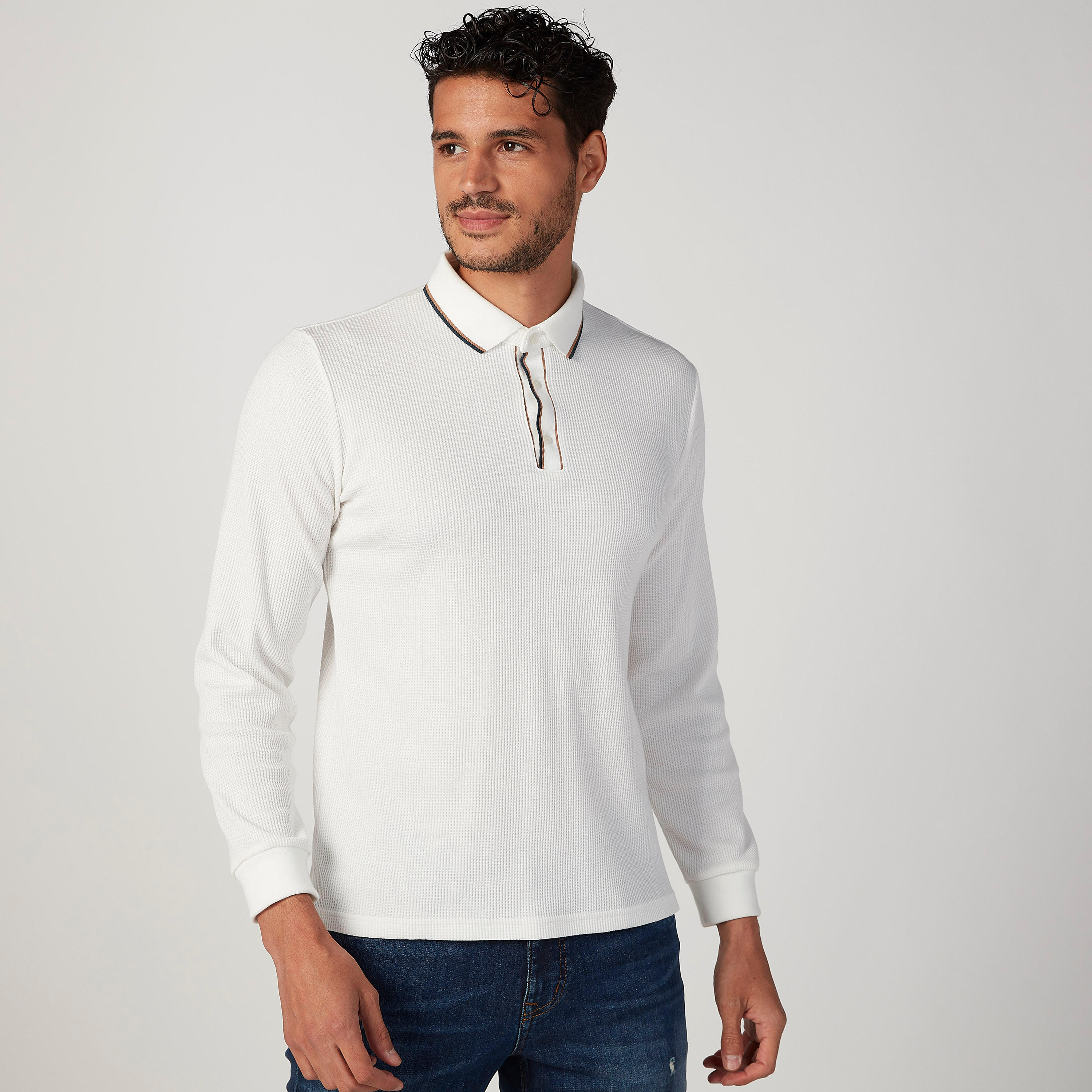 تيشيرت بولو سليم فيت بارز الملمس بأكمام طويلة من آيكونيك-men-clothing-tshirtsandpolos-polos-image-1