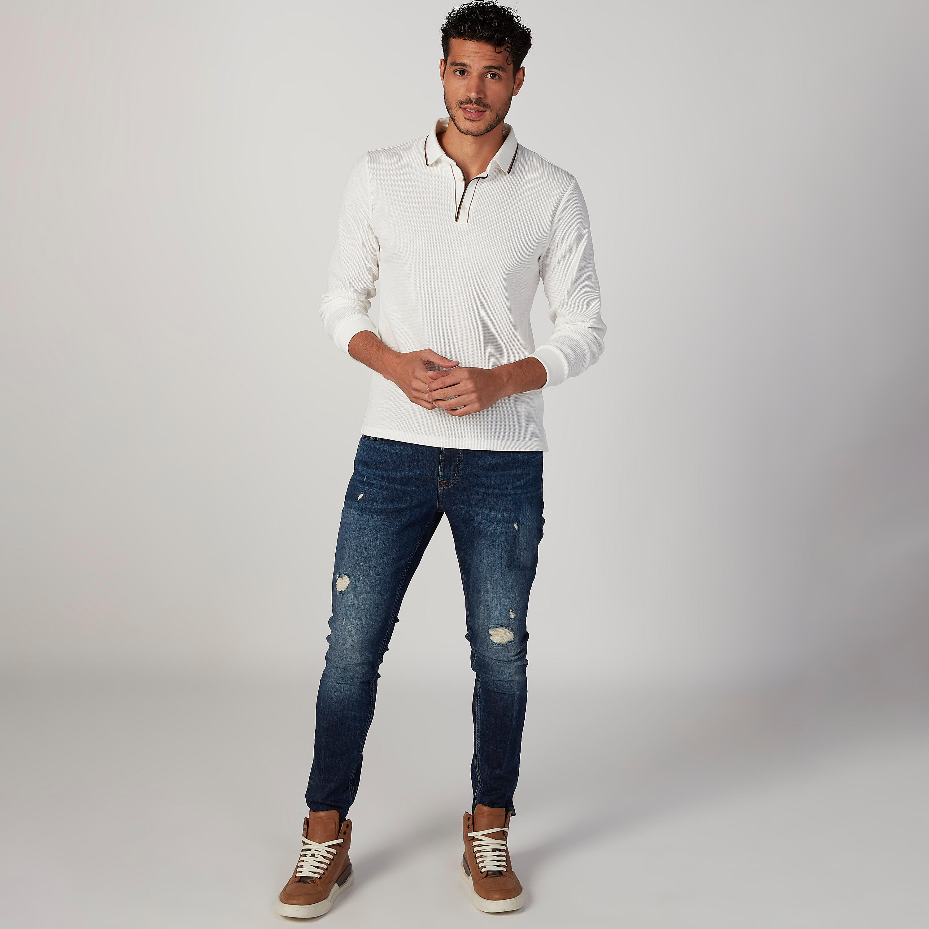 تيشيرت بولو سليم فيت بارز الملمس بأكمام طويلة من آيكونيك-men-clothing-tshirtsandpolos-polos-image-2