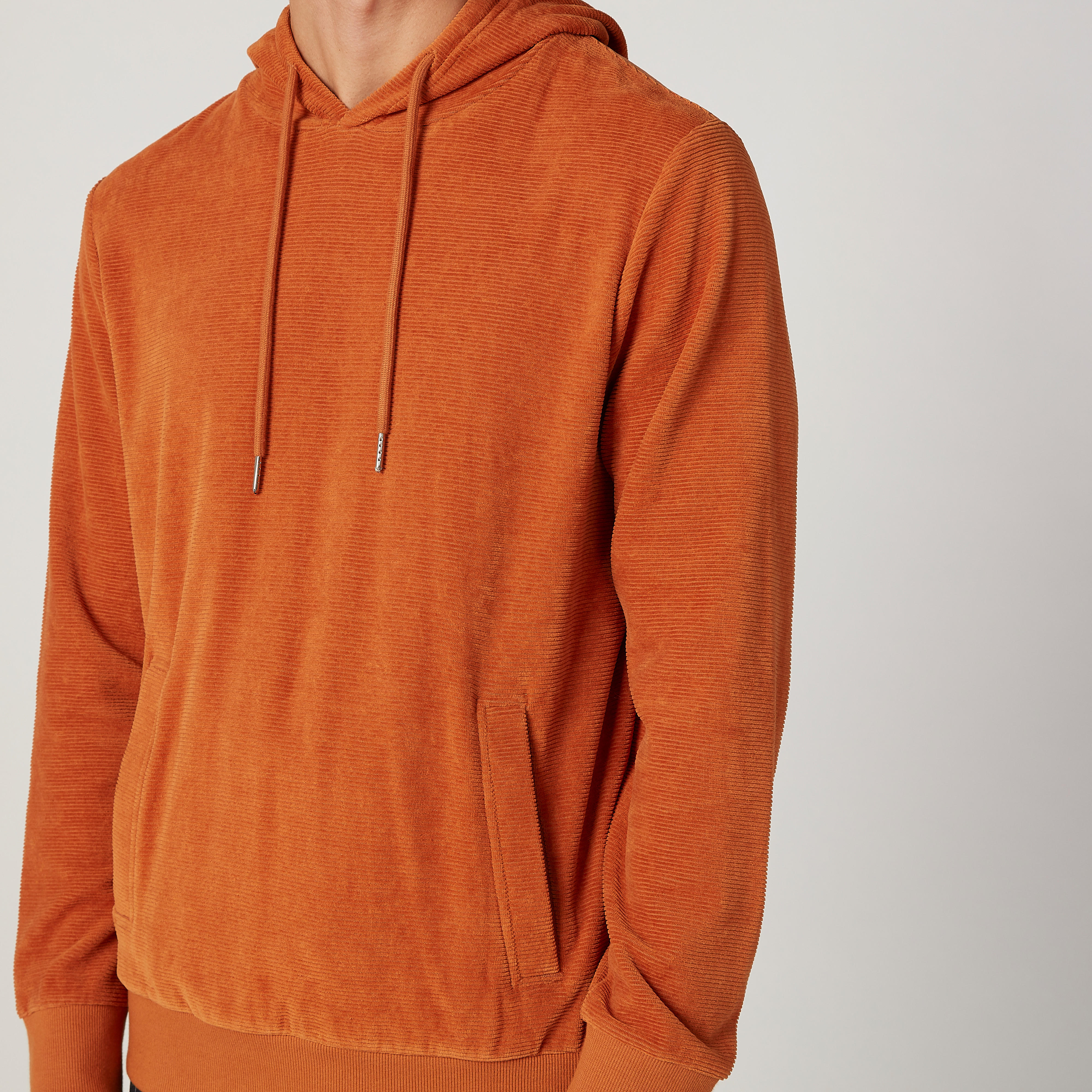 سويت شيرت سليم بارز الملمس بأكمام طويلة وقبعة من آيكونيك-men-winterwear-hoodiesandsweatshirts-image-3