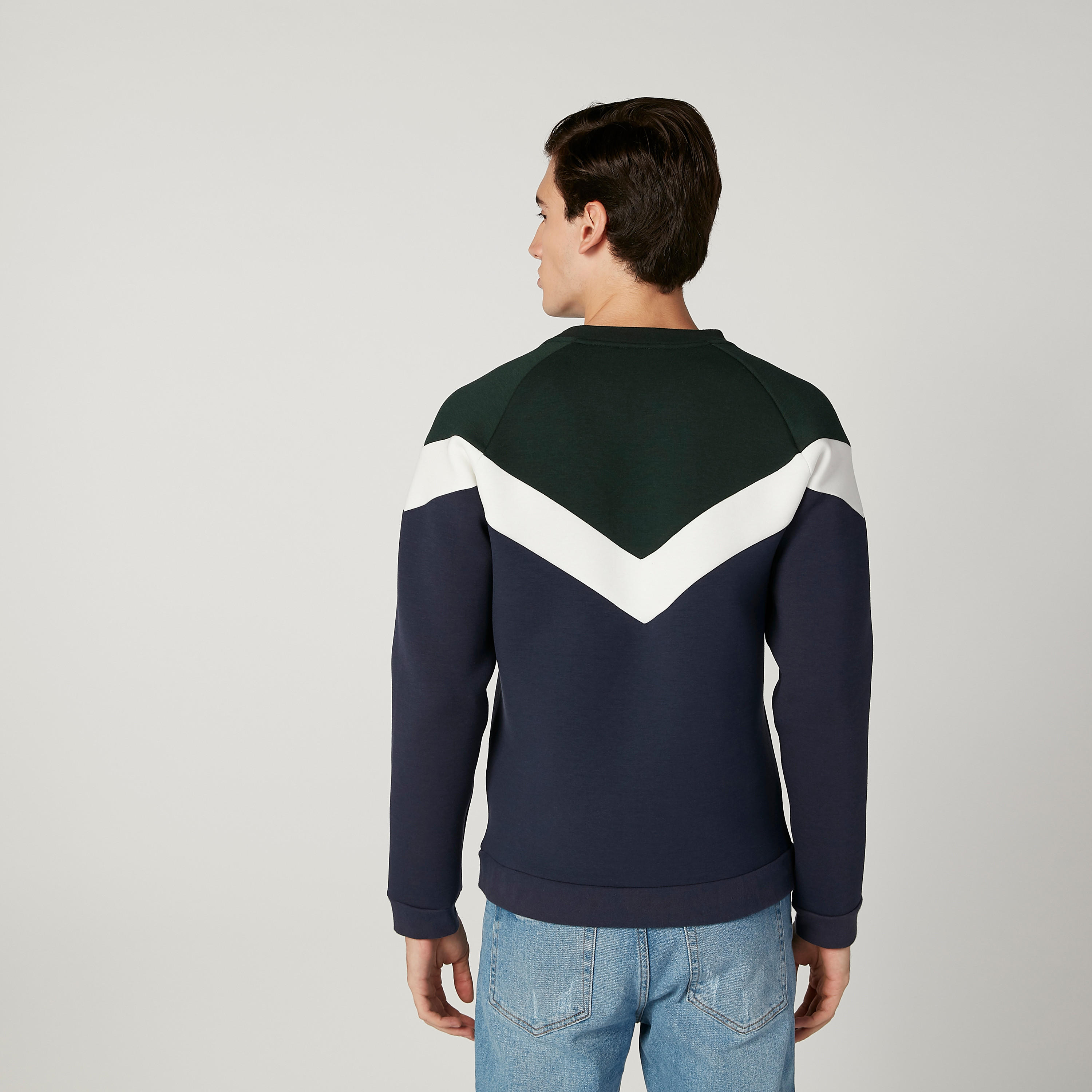 سويت شيرت سليم بأكمام مغايرة بتفاصيل مخططة من آيكونيك-men-winterwear-hoodiesandsweatshirts-image-4
